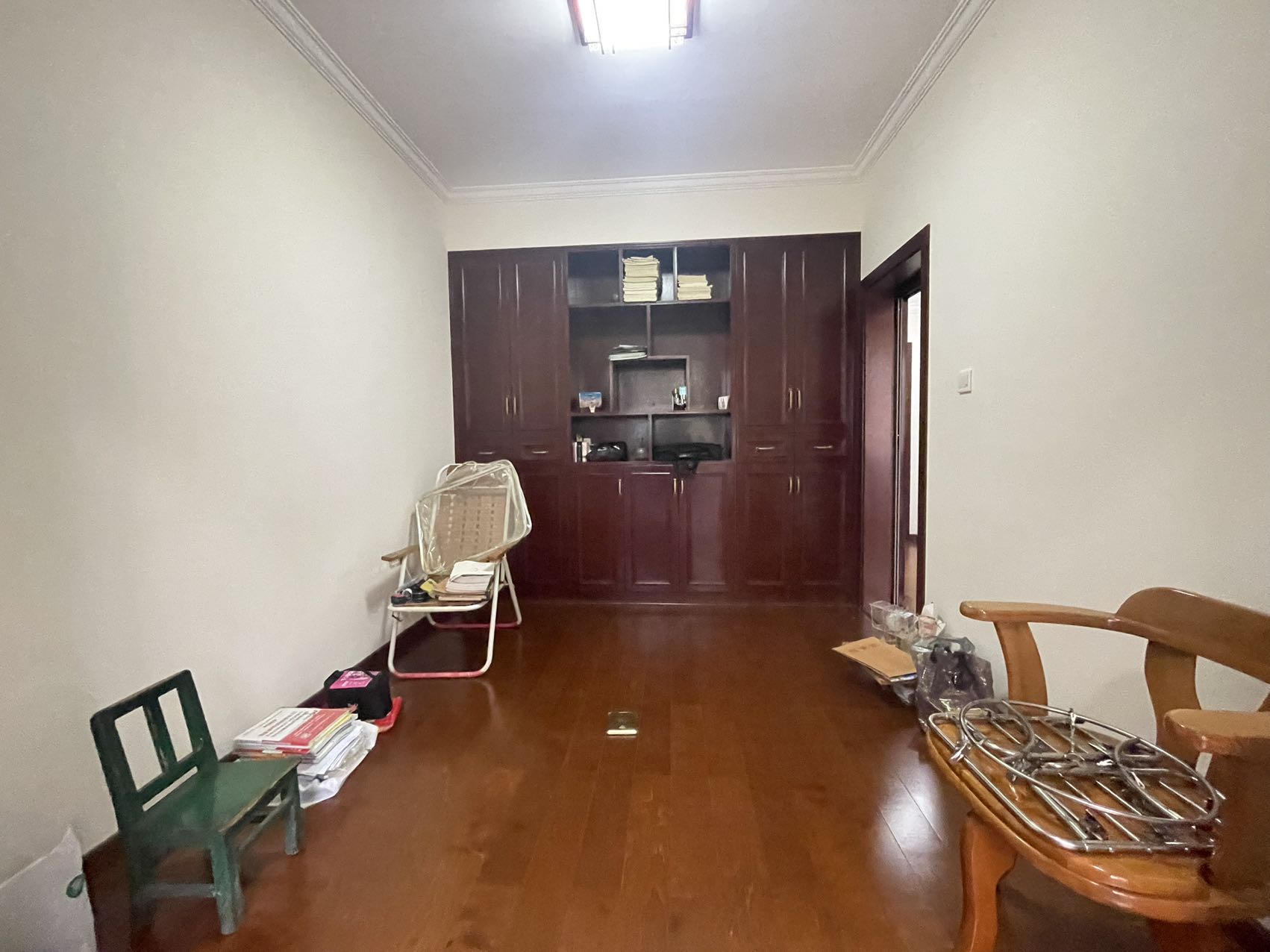 香山美境  4室2厅2卫   90.00万 香山美境  4室2厅2卫   90.00万室内图