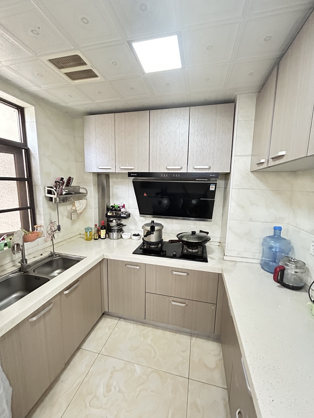 蓝溪谷 3室2厅1卫 70.80万 蓝溪谷 3室2厅1卫 70.80万室内图