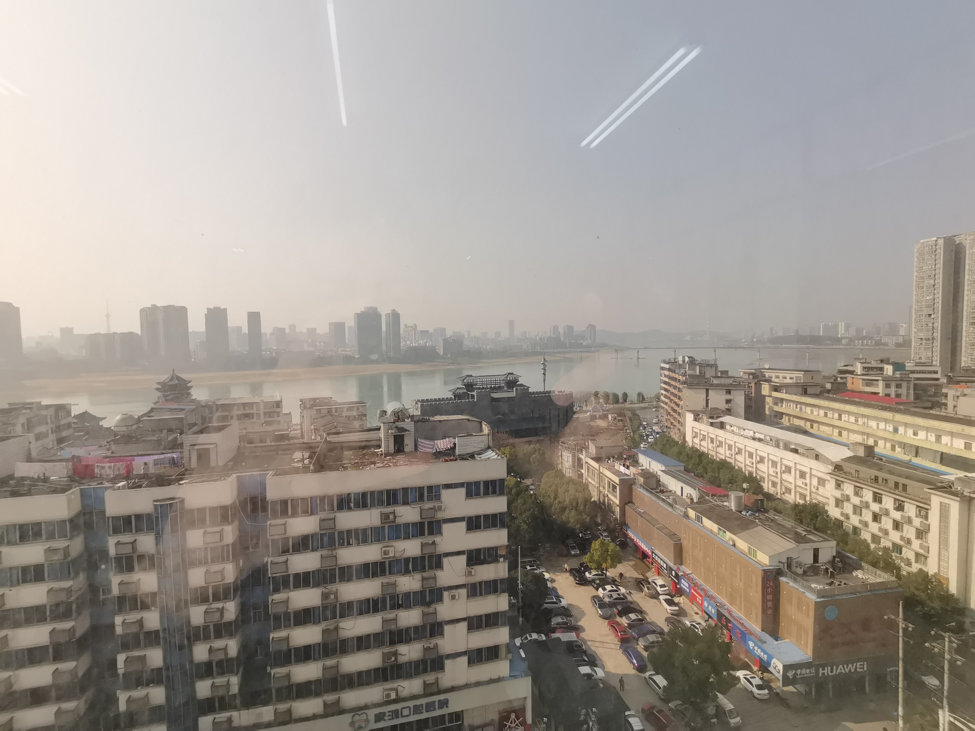 中房电脑大市场  3室2厅2卫   54.00万室内图