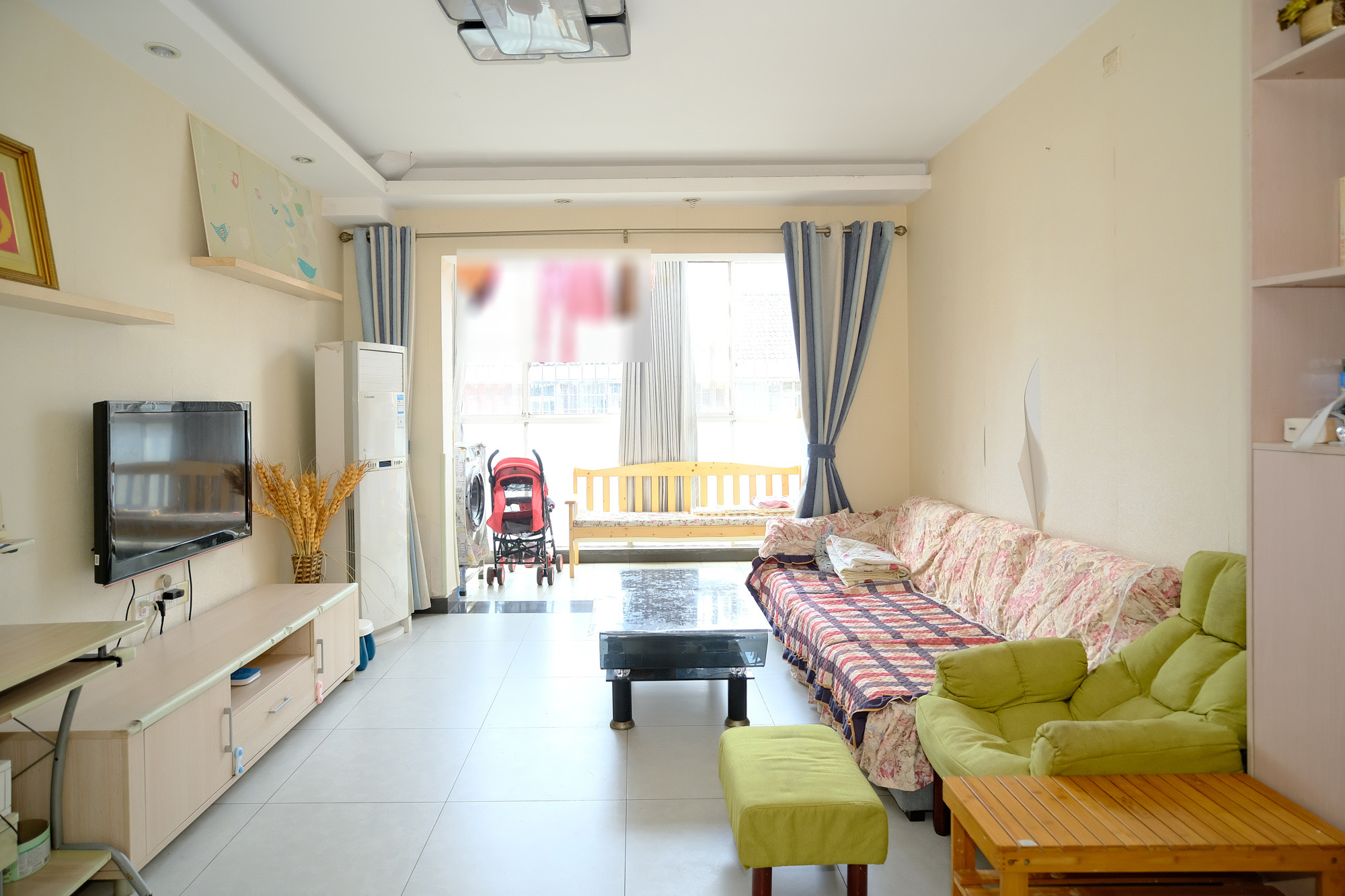 湘瑞家园 2室2厅1卫 42.90万 湘瑞家园 2室2厅1卫 42.90万客厅