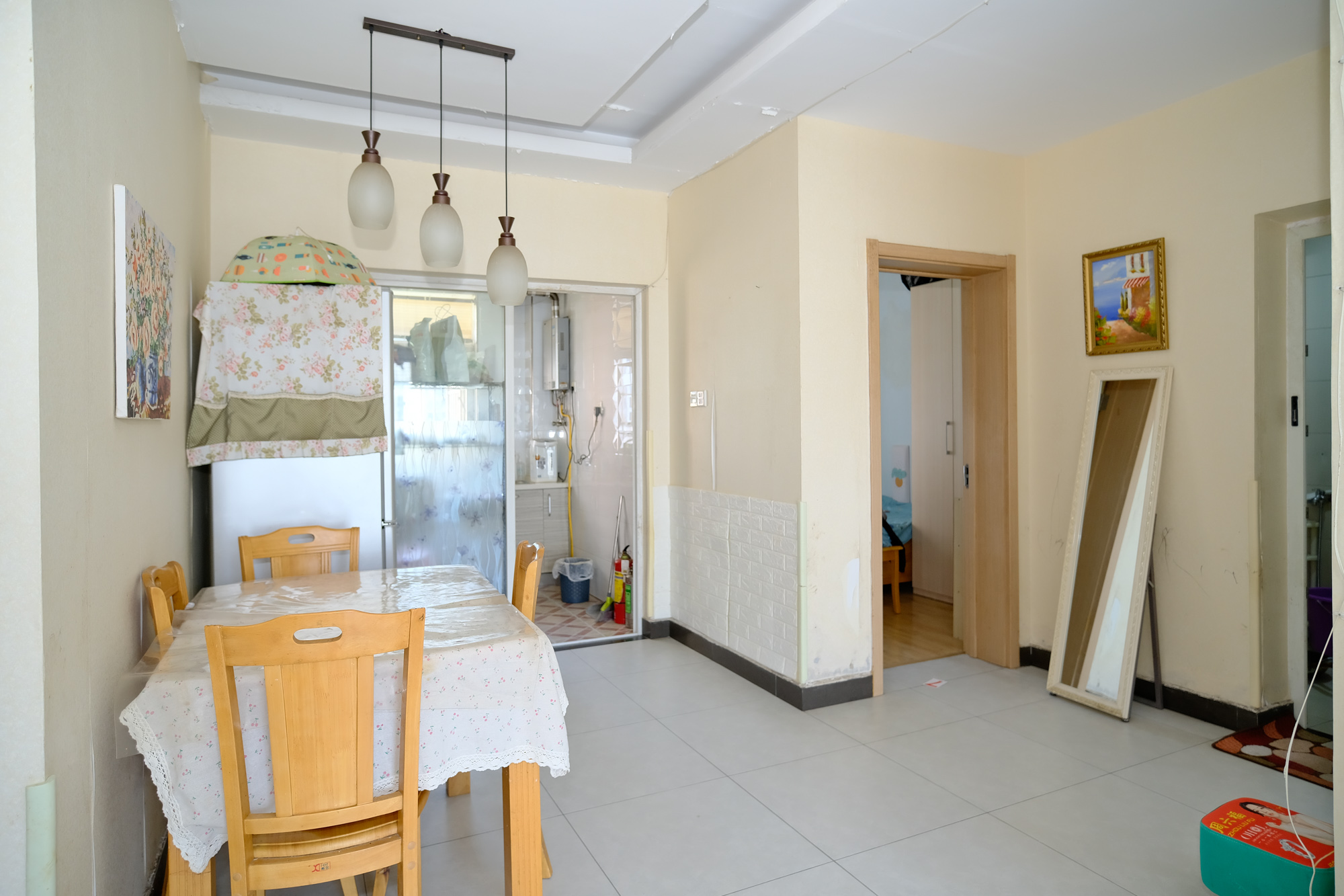 湘瑞家园 2室2厅1卫 42.90万 湘瑞家园 2室2厅1卫 42.90万客厅