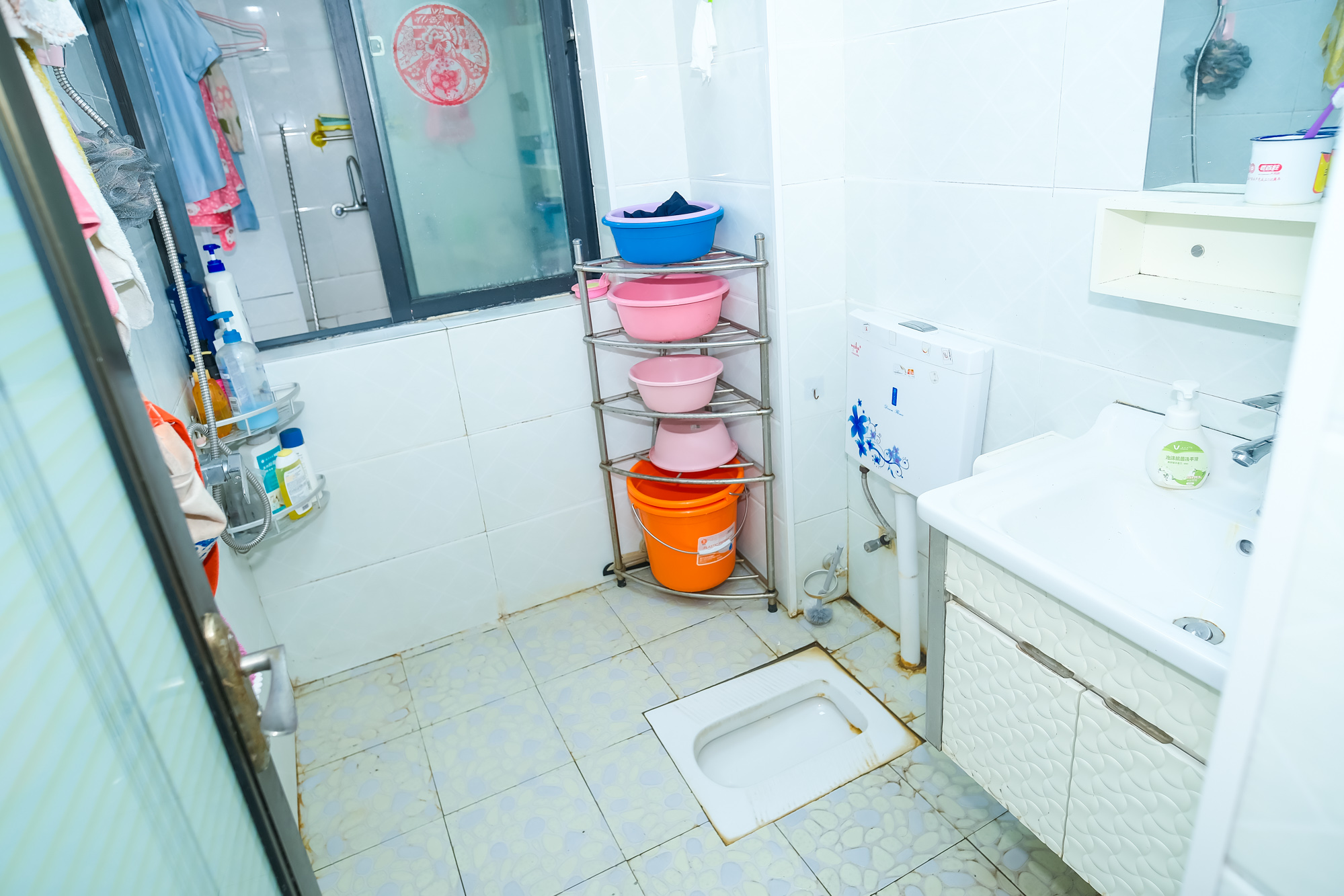 三一街区  2室2厅1卫   62.00万卫生间