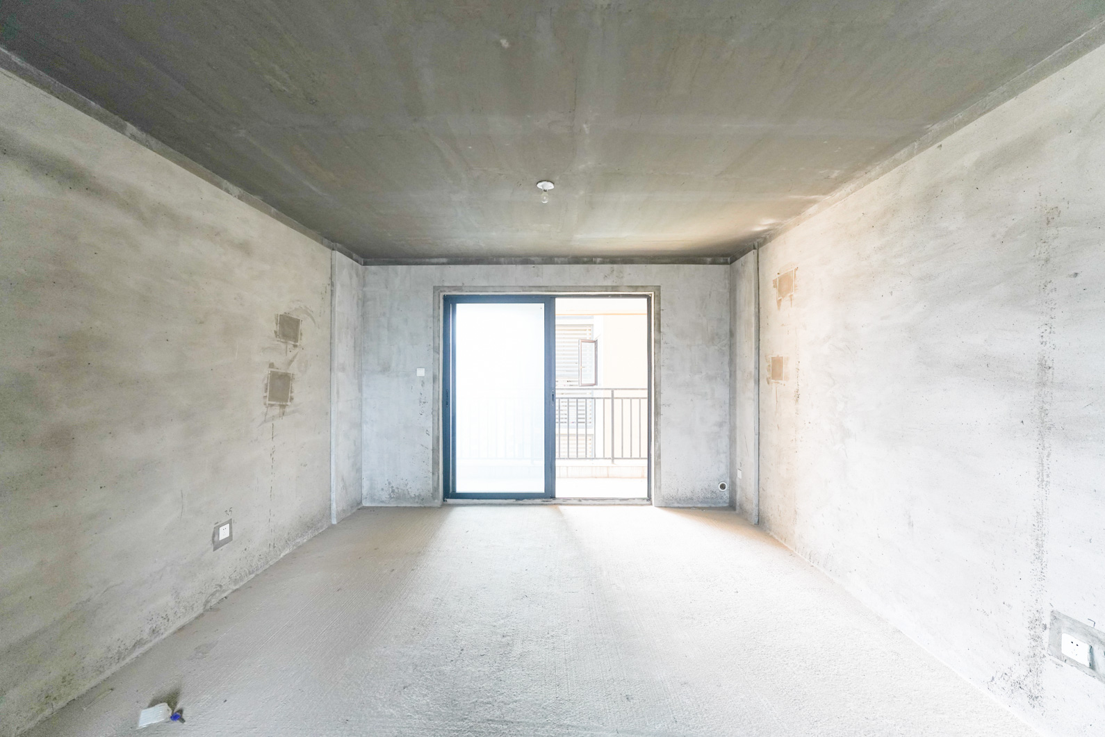 中建嘉和城  4室2厅2卫   118.00万