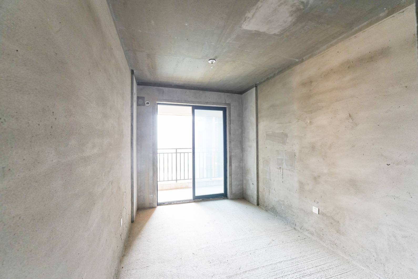 中建嘉和城  4室2厅2卫   118.00万卧室