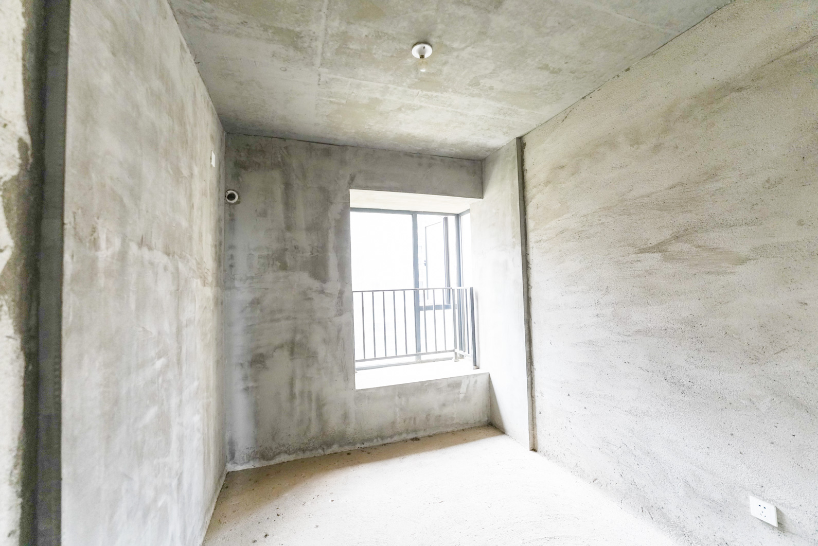 中建嘉和城  4室2厅2卫   118.00万卧室