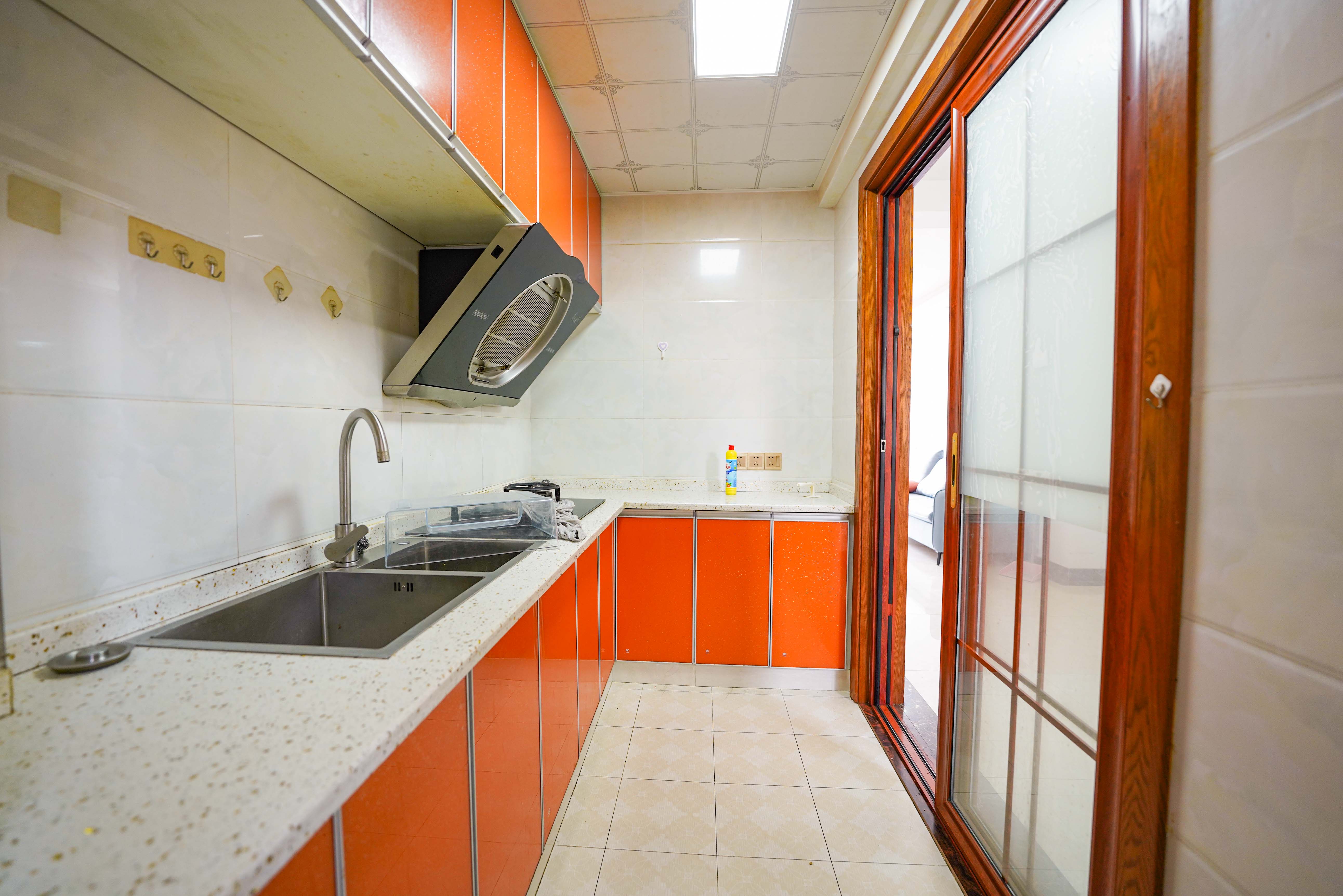 中建芙蓉嘉苑 3室2厅2卫 110.00万 中建芙蓉嘉苑 3室2厅2卫 110.00万厨房