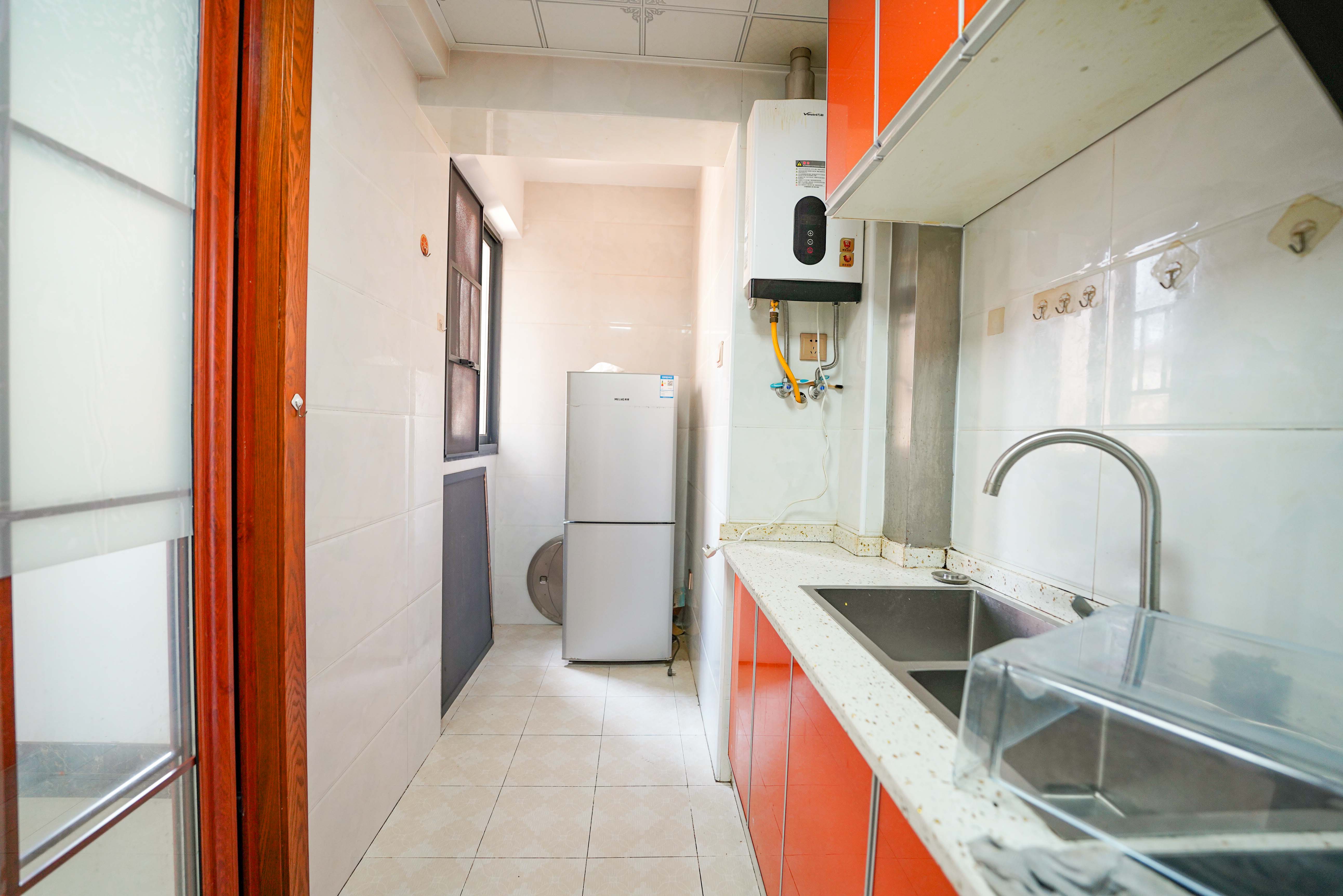 中建芙蓉嘉苑 3室2厅2卫 110.00万 中建芙蓉嘉苑 3室2厅2卫 110.00万厨房