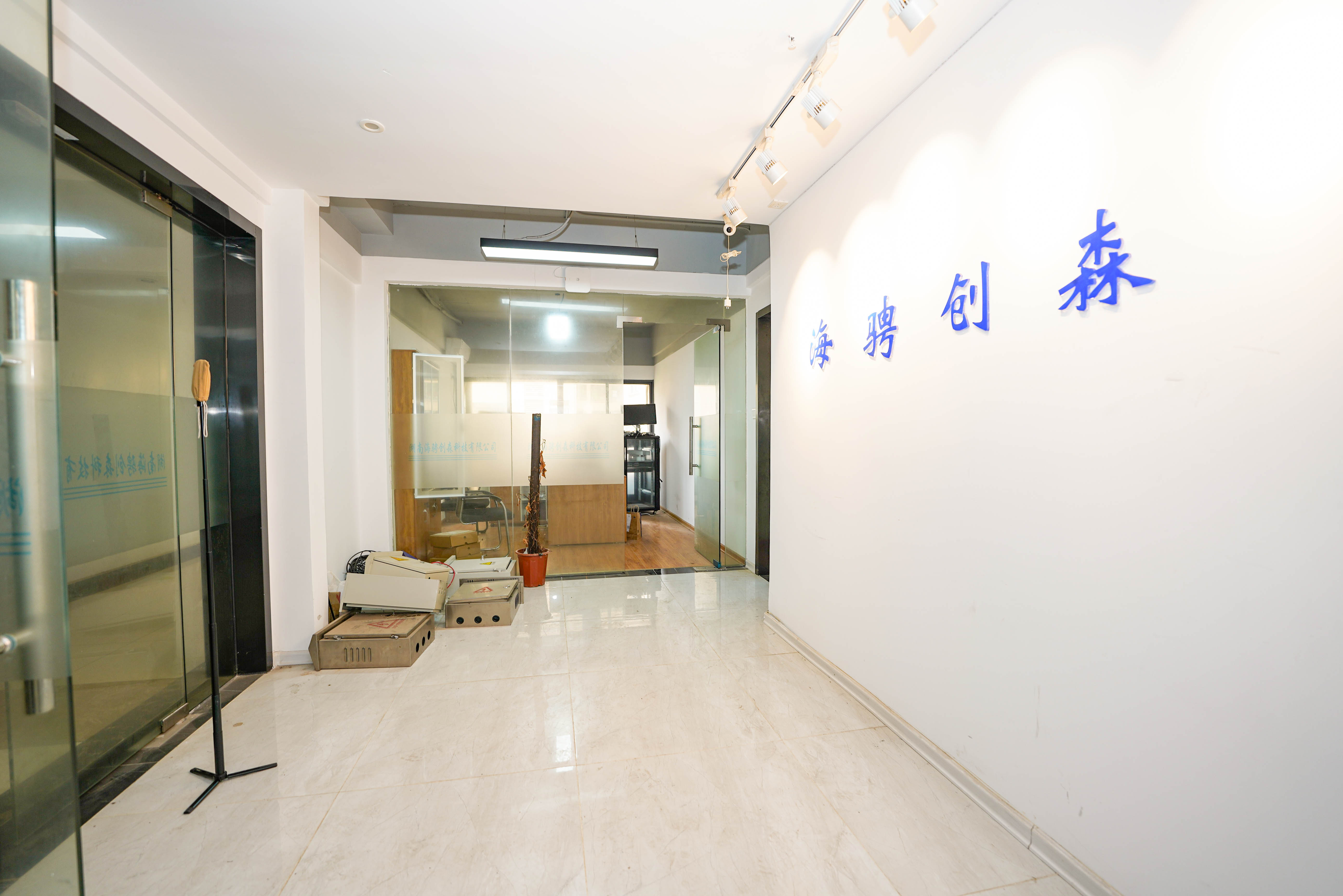 中建芙蓉嘉苑  2室1厅1卫    44.84万客厅