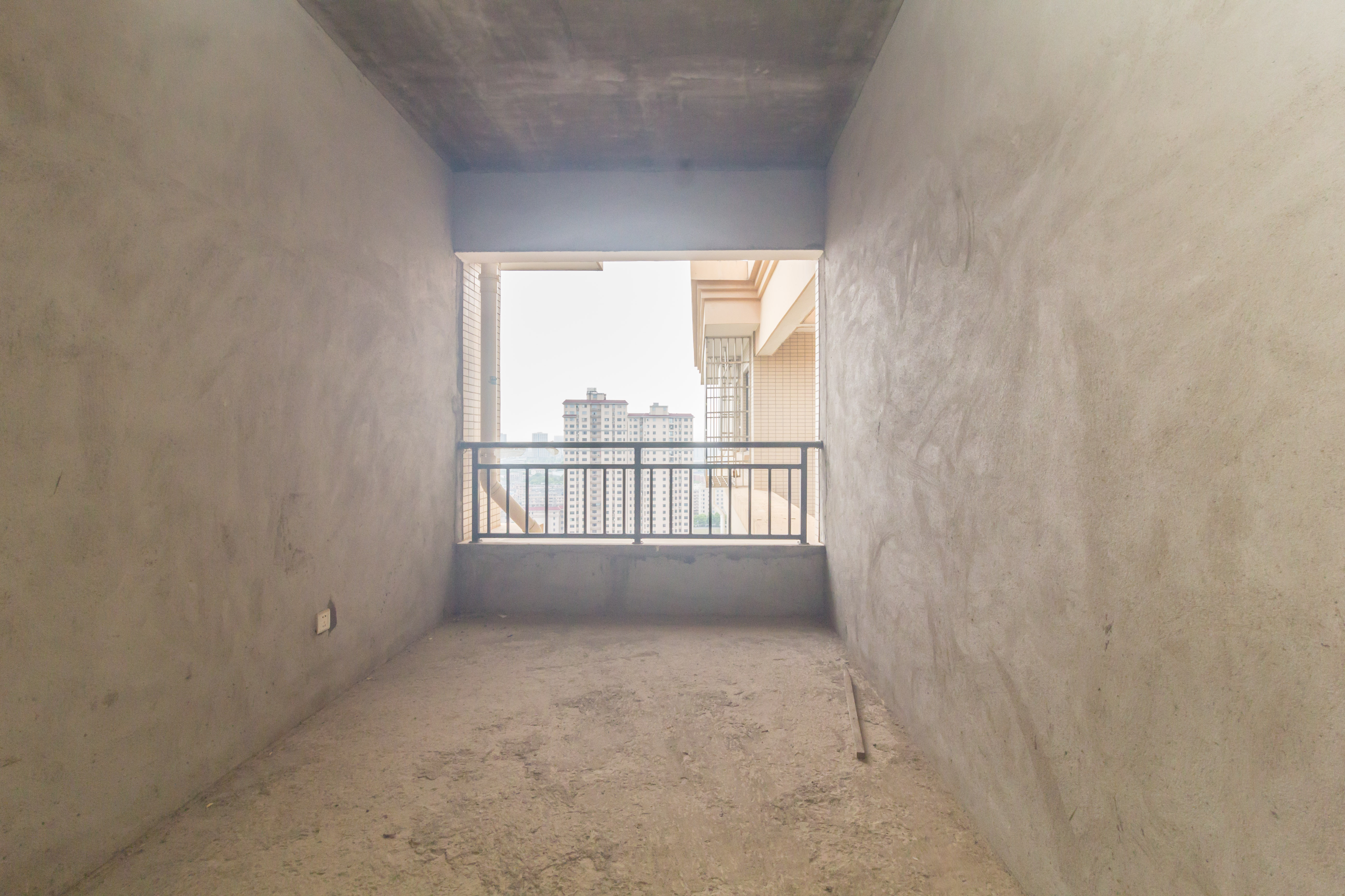 佳美紫郡 3室2厅2卫 59.80万 佳美紫郡 3室2厅2卫 59.80万卧室