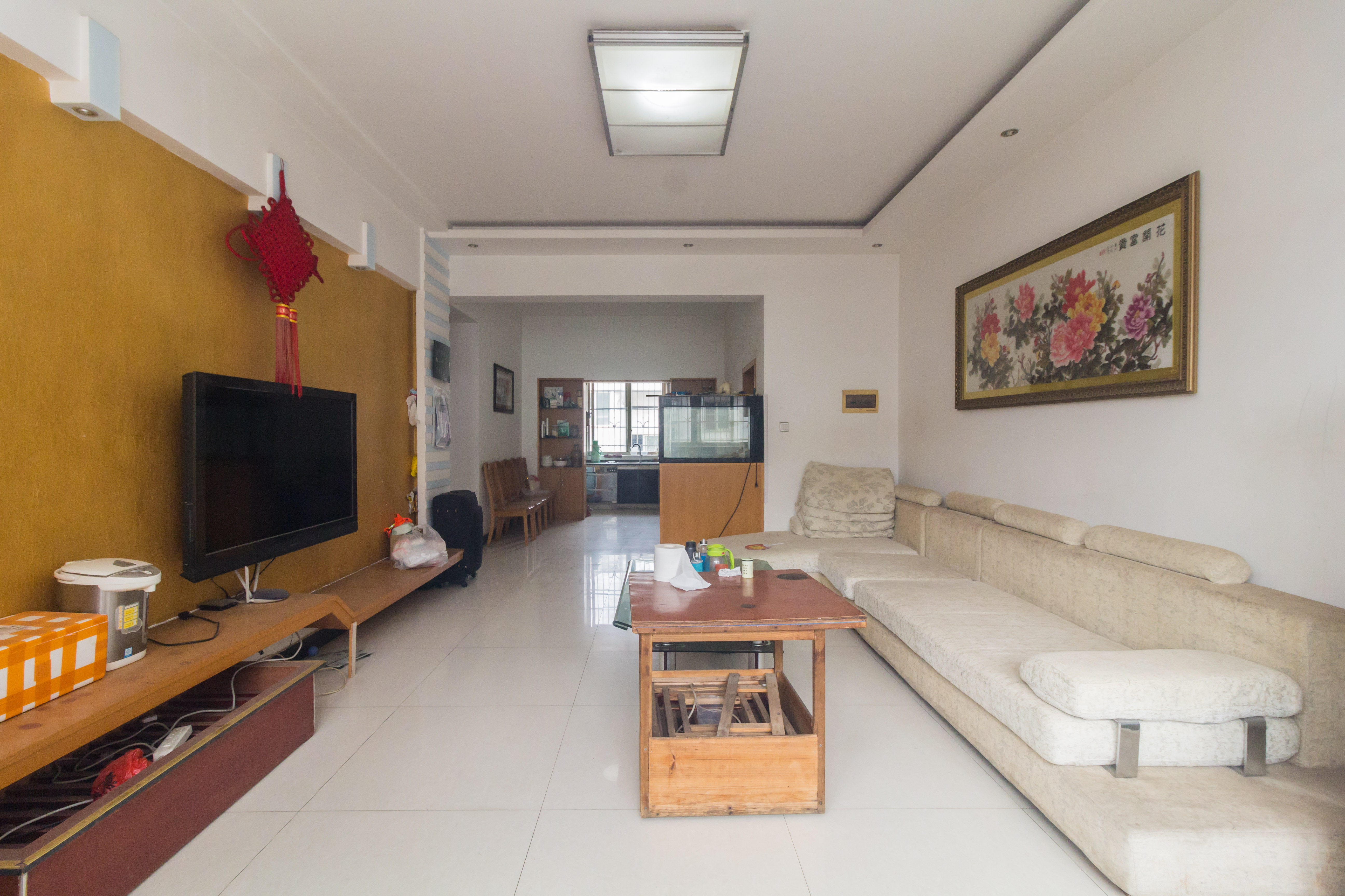 榔梨综合市场  2室2厅1卫   57.40万 榔梨综合市场  2室2厅1卫   57.40万客厅