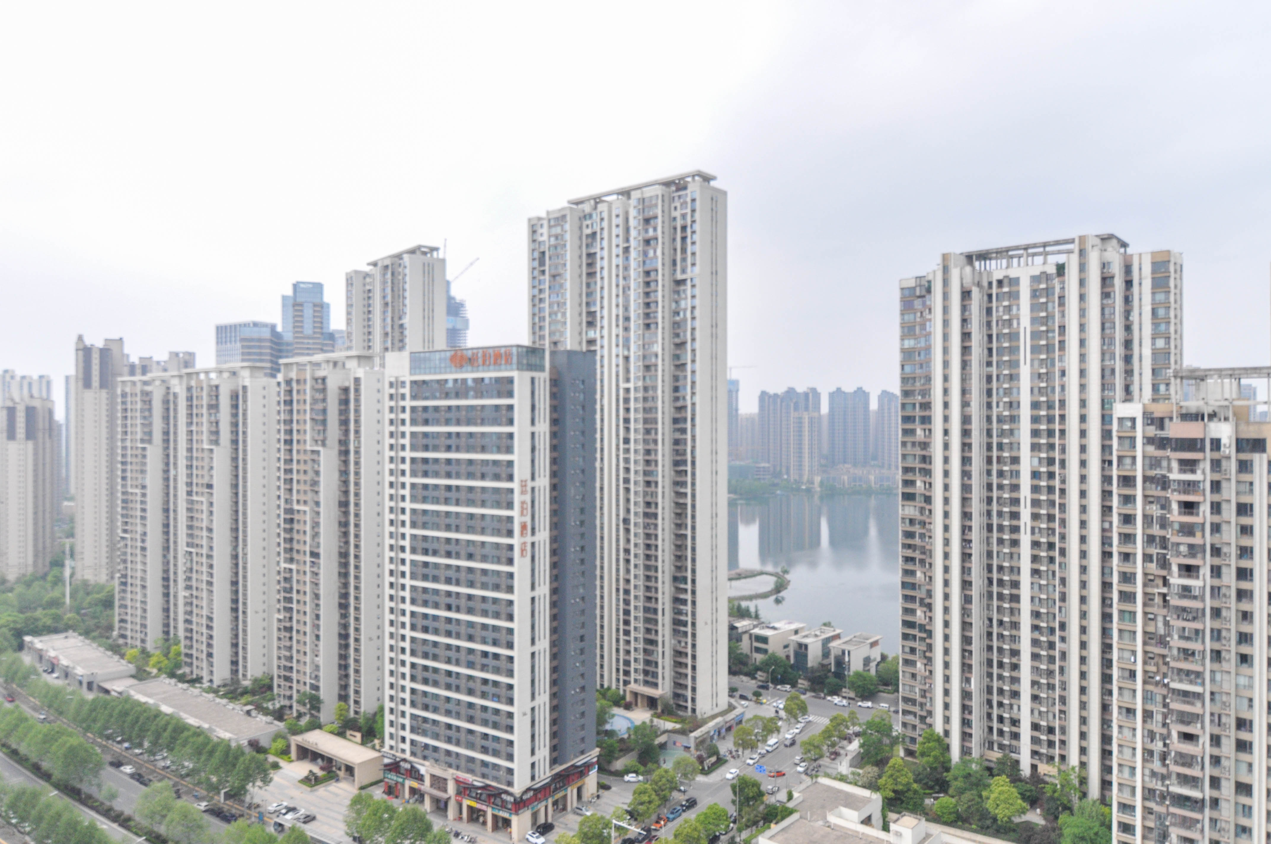 佳兆业云顶梅溪湖（佳兆业梅溪荟）  4室2厅2卫    288.0万其他