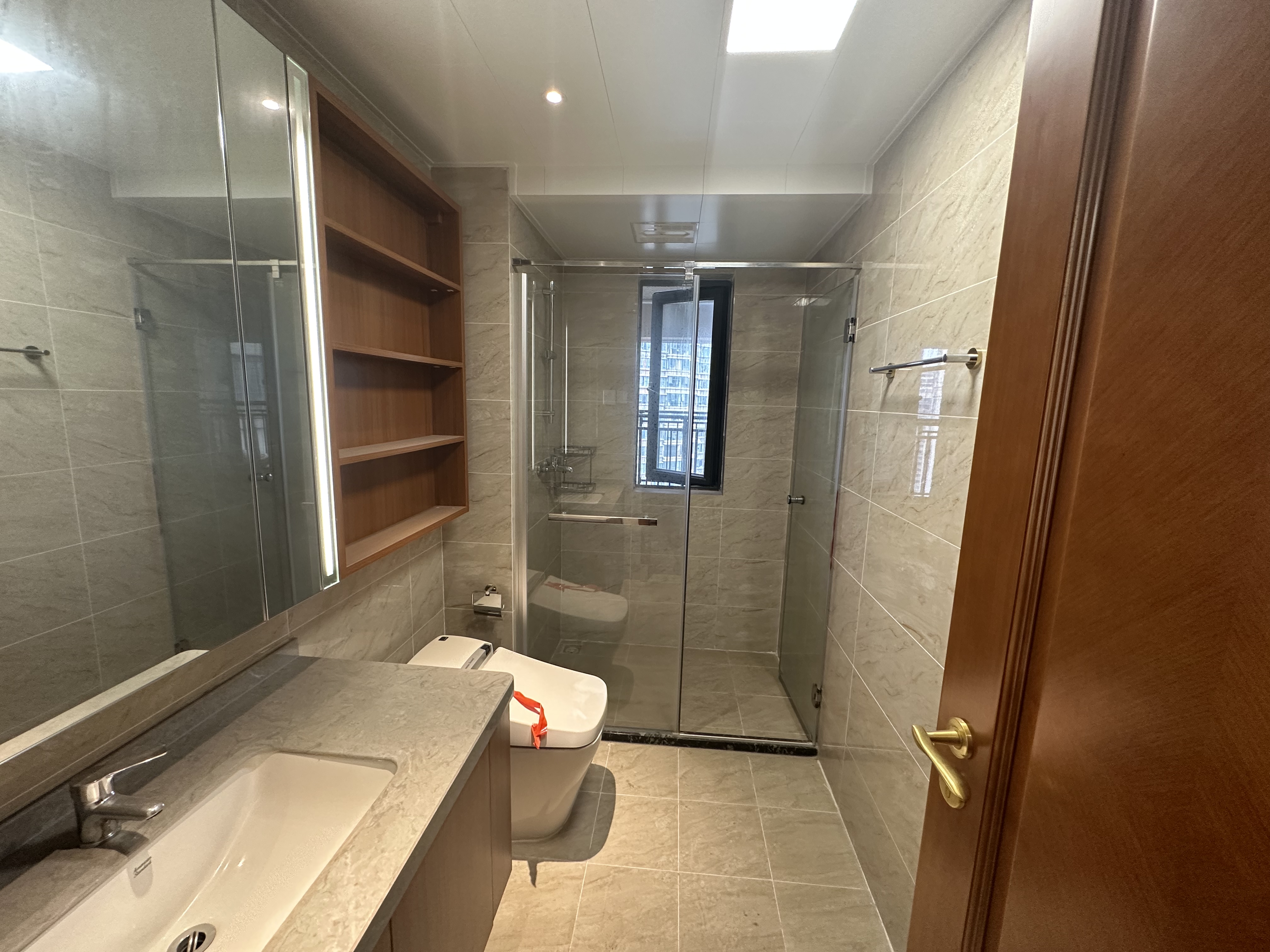 恒大林溪郡 3室2厅1卫 82.00万 恒大林溪郡 3室2厅1卫 82.00万室内图