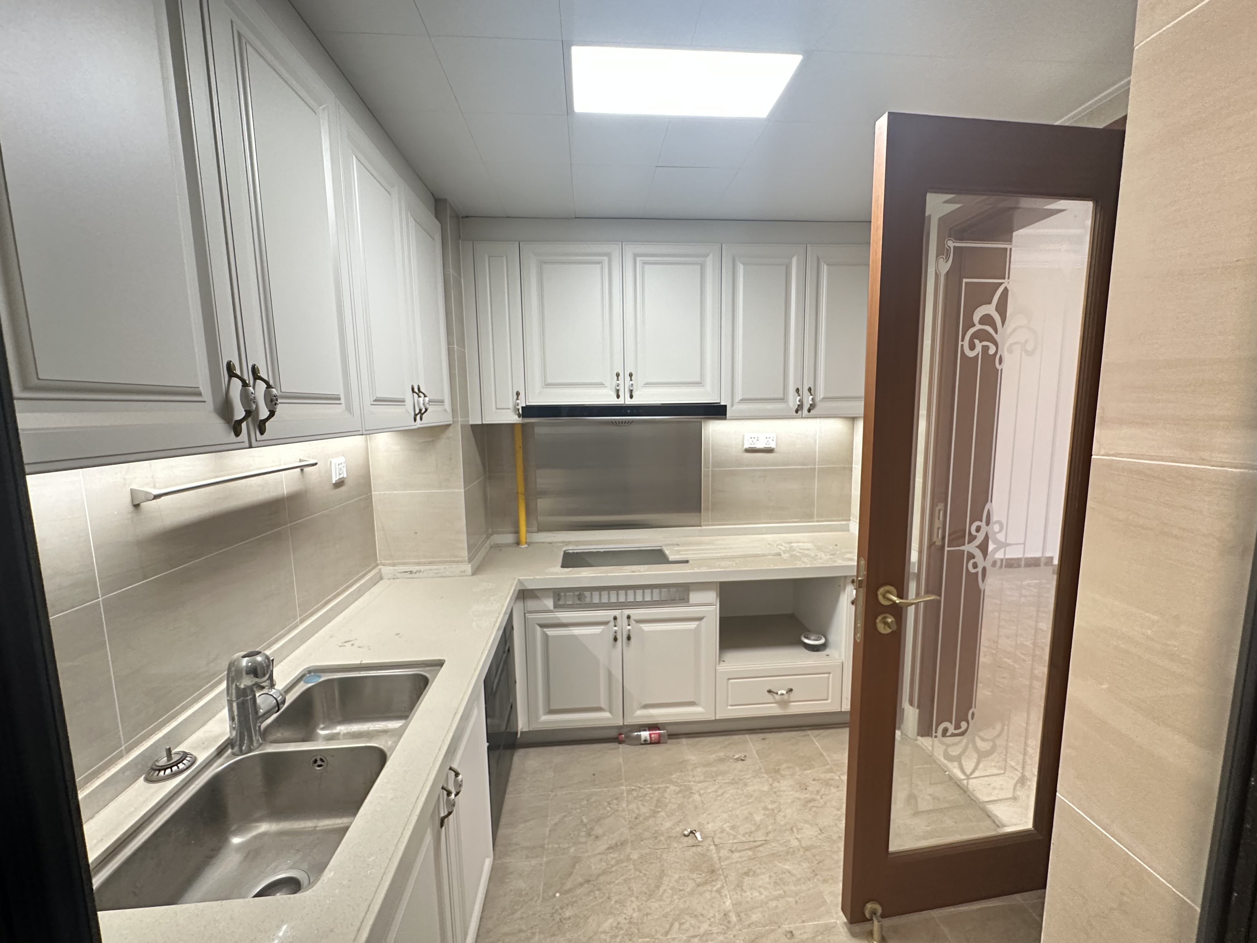 恒大林溪郡 3室2厅1卫 82.00万 恒大林溪郡 3室2厅1卫 82.00万室内图