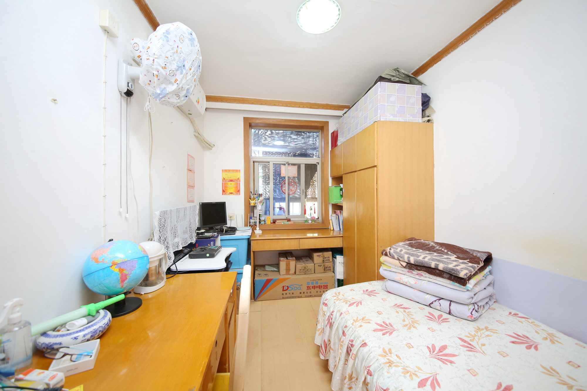 石子冲巷  2室2厅1卫   46.80万卧室