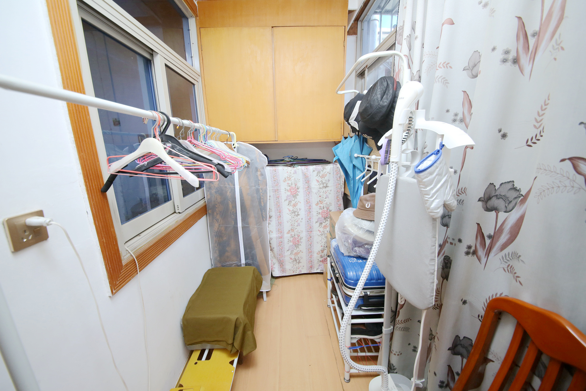 石子冲巷  2室2厅1卫   46.80万阳台