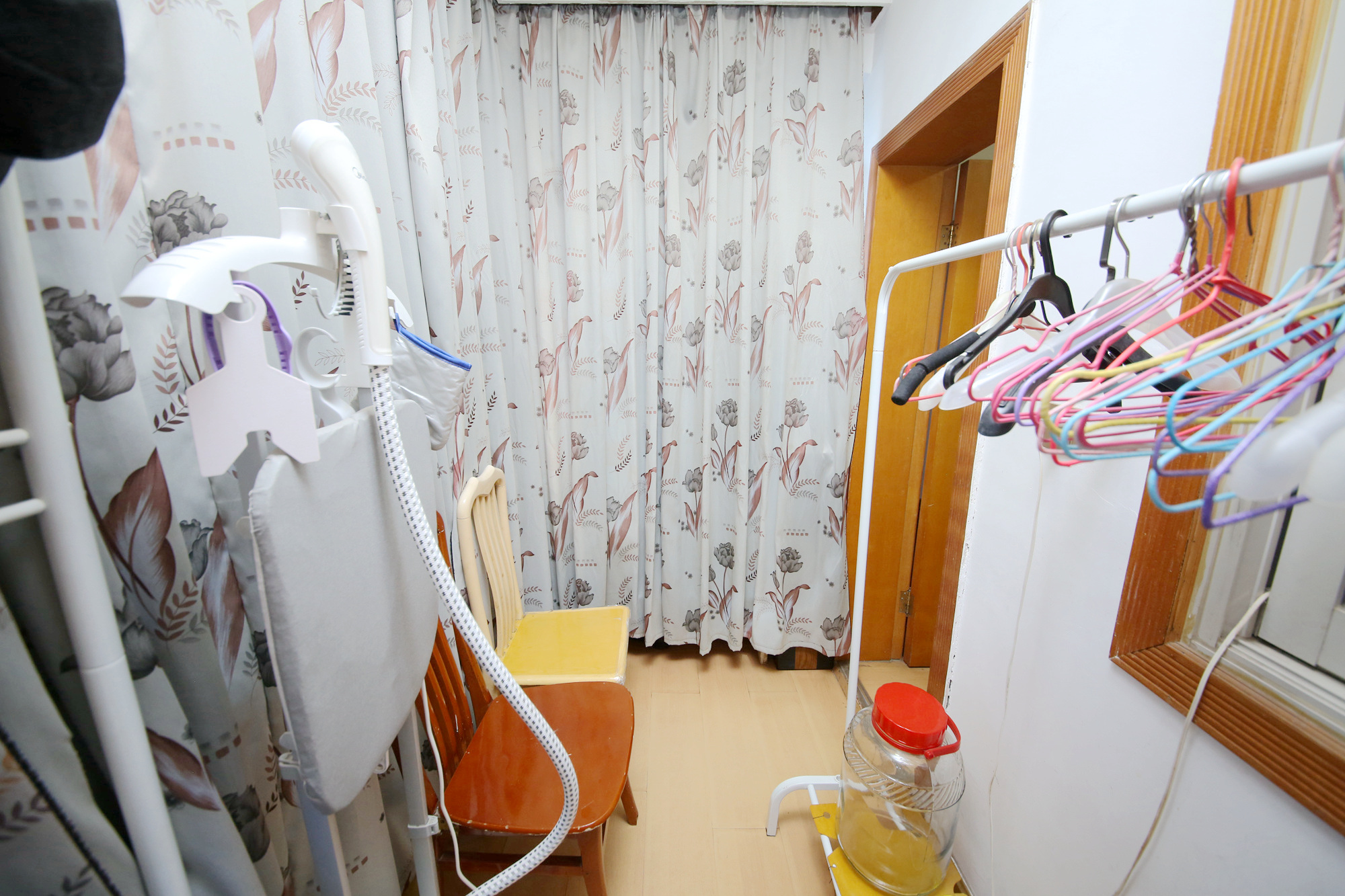 石子冲巷  2室2厅1卫   46.80万阳台
