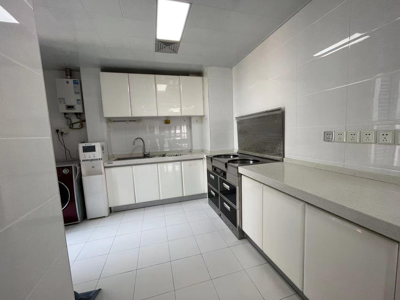 美的城二期 4室2厅2卫 83.80万 美的城二期 4室2厅2卫 83.80万室内图