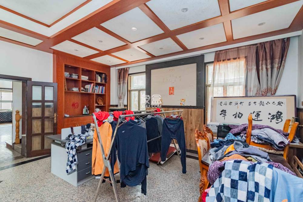 洪山翠園  5室2廳3衛(wèi)   516.00萬