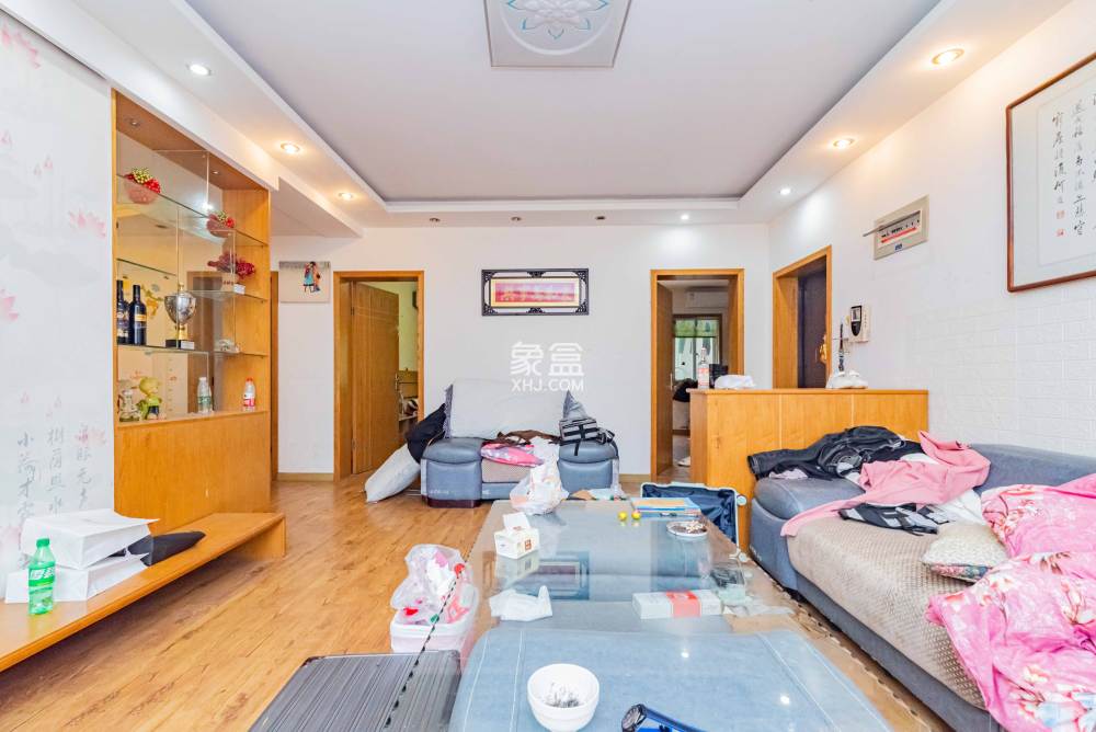 学府华庭  3室2厅2卫    55.0万