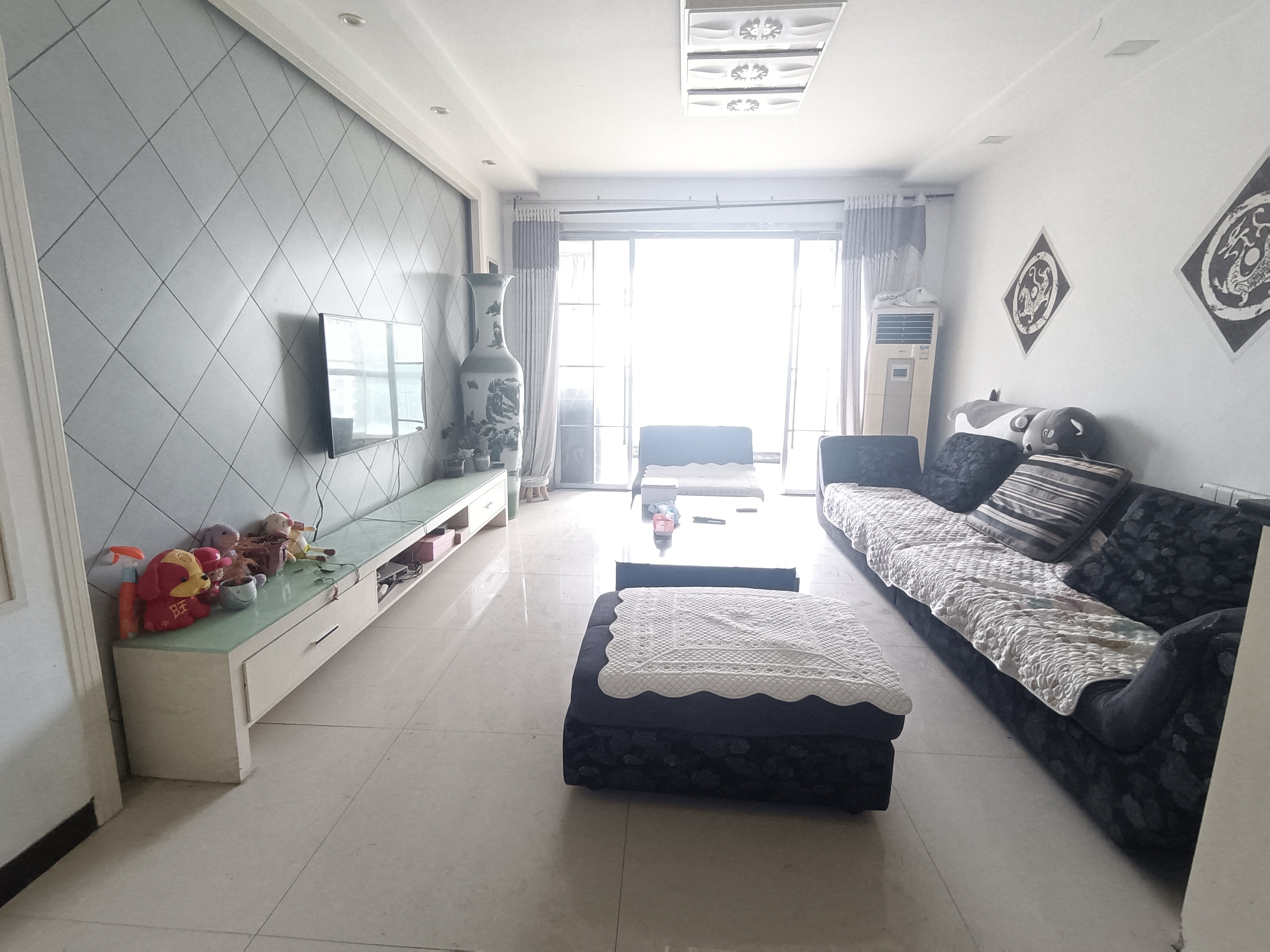 山水国际 2室2厅1卫 60.00万 山水国际 2室2厅1卫 60.00万室内图