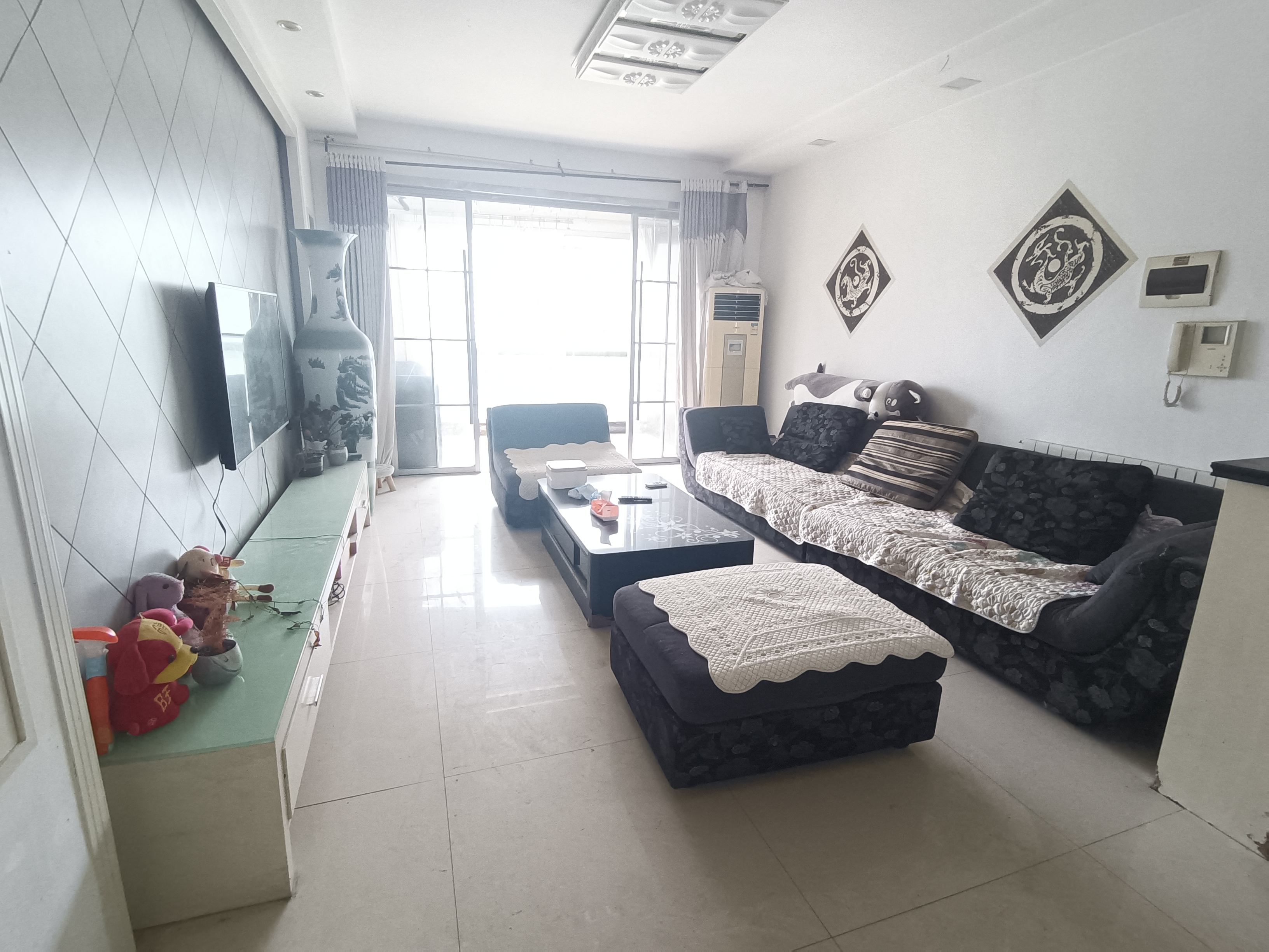 山水国际 2室2厅1卫 60.00万 山水国际 2室2厅1卫 60.00万室内图