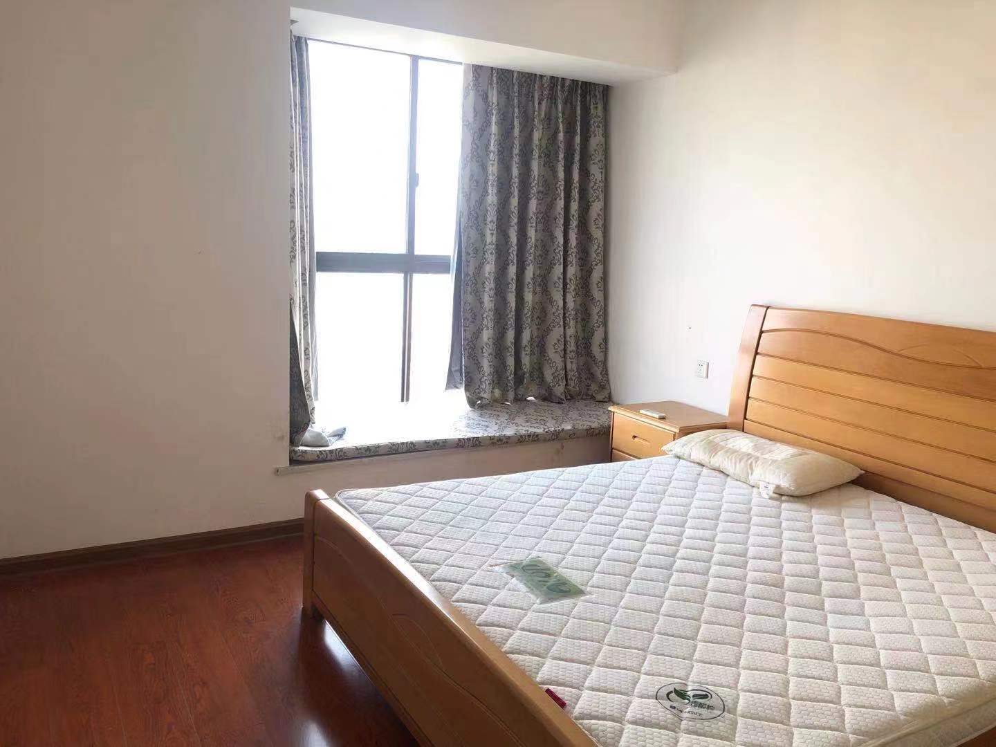 明兴翰苑一期  2室2厅1卫   1700.00元/月室内图
