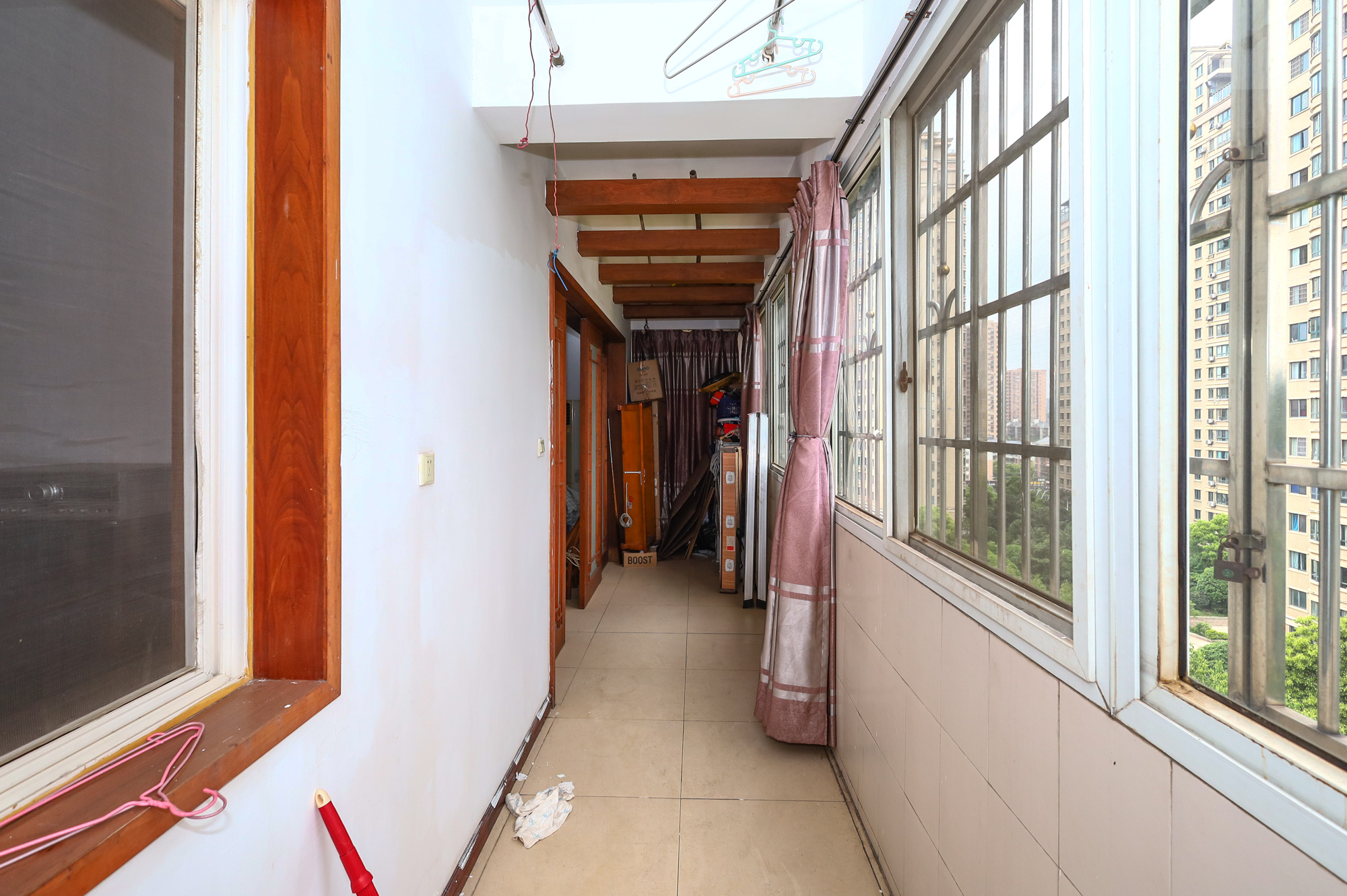 富绿新村  4室2厅1卫   108.00万阳台