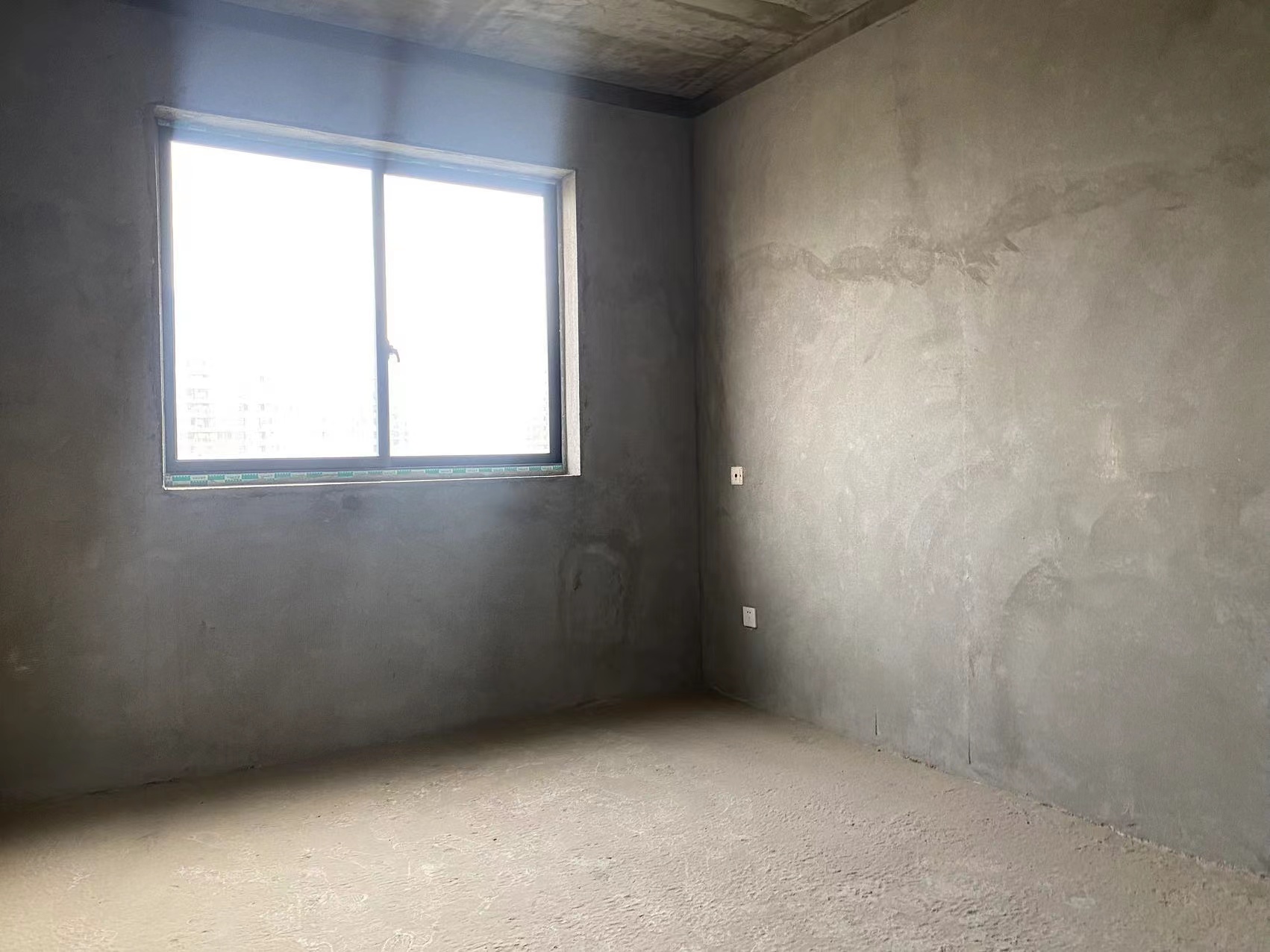 武广新都城(新都华府) 3室1厅1卫 65.00万 武广新都城(新都华府) 3室1厅1卫 65.00万卧室