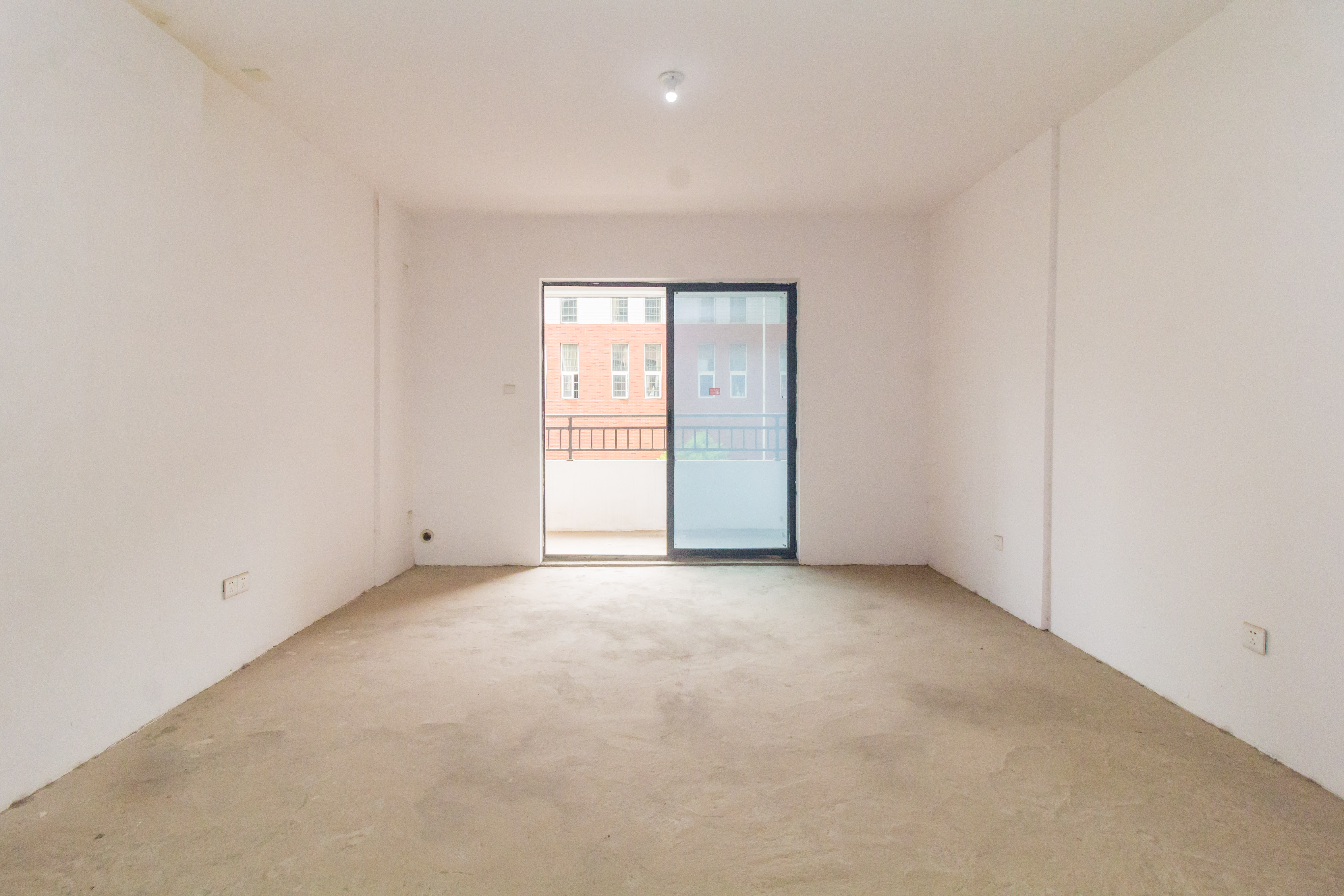 中国铁建国际城二期 4室2厅2卫 82.66万 中国铁建国际城二期 4室2厅2卫 82.66万客厅