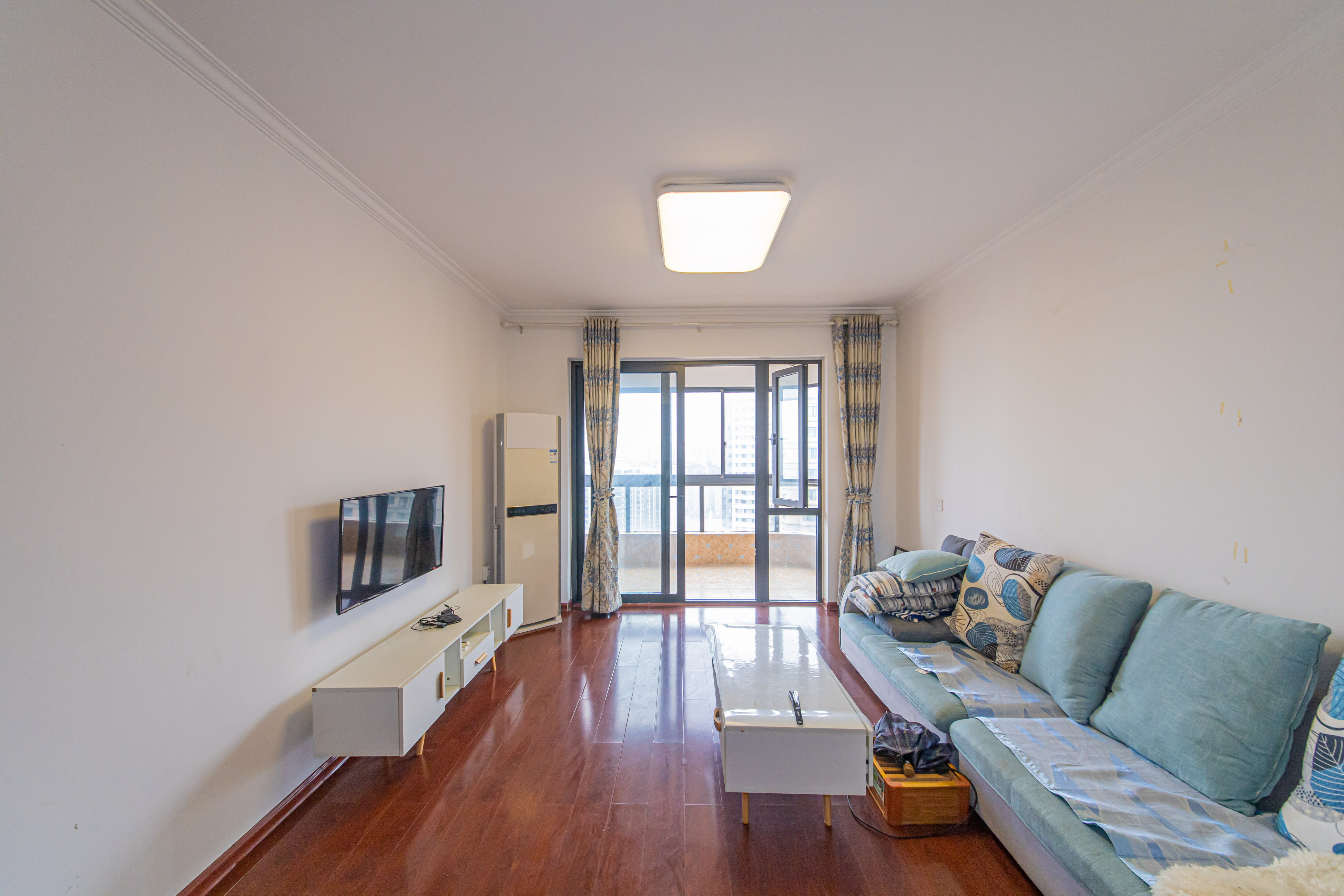 湘江雅颂居  2室2厅1卫    92.8万客厅