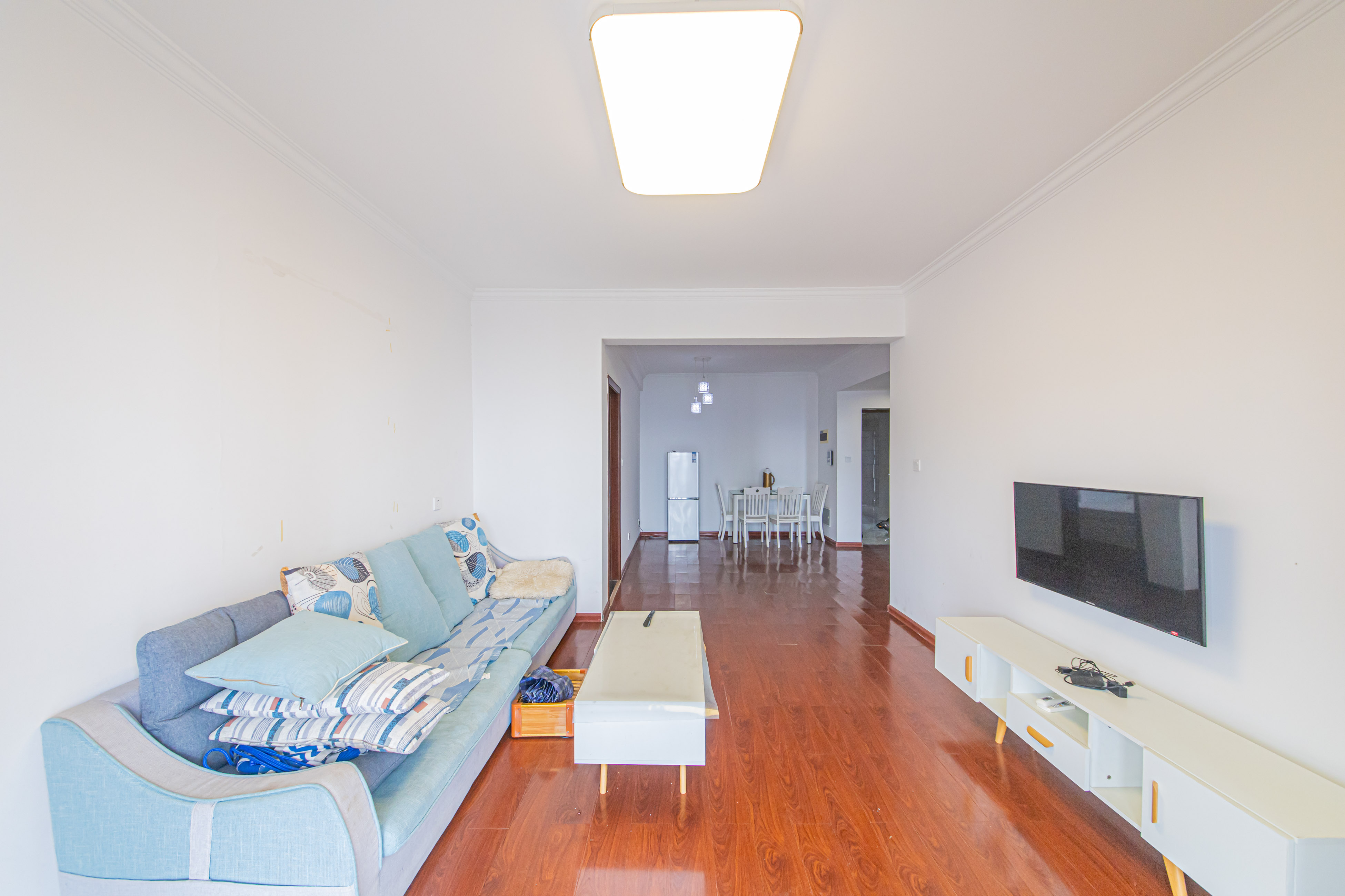 湘江雅颂居  2室2厅1卫    92.8万客厅