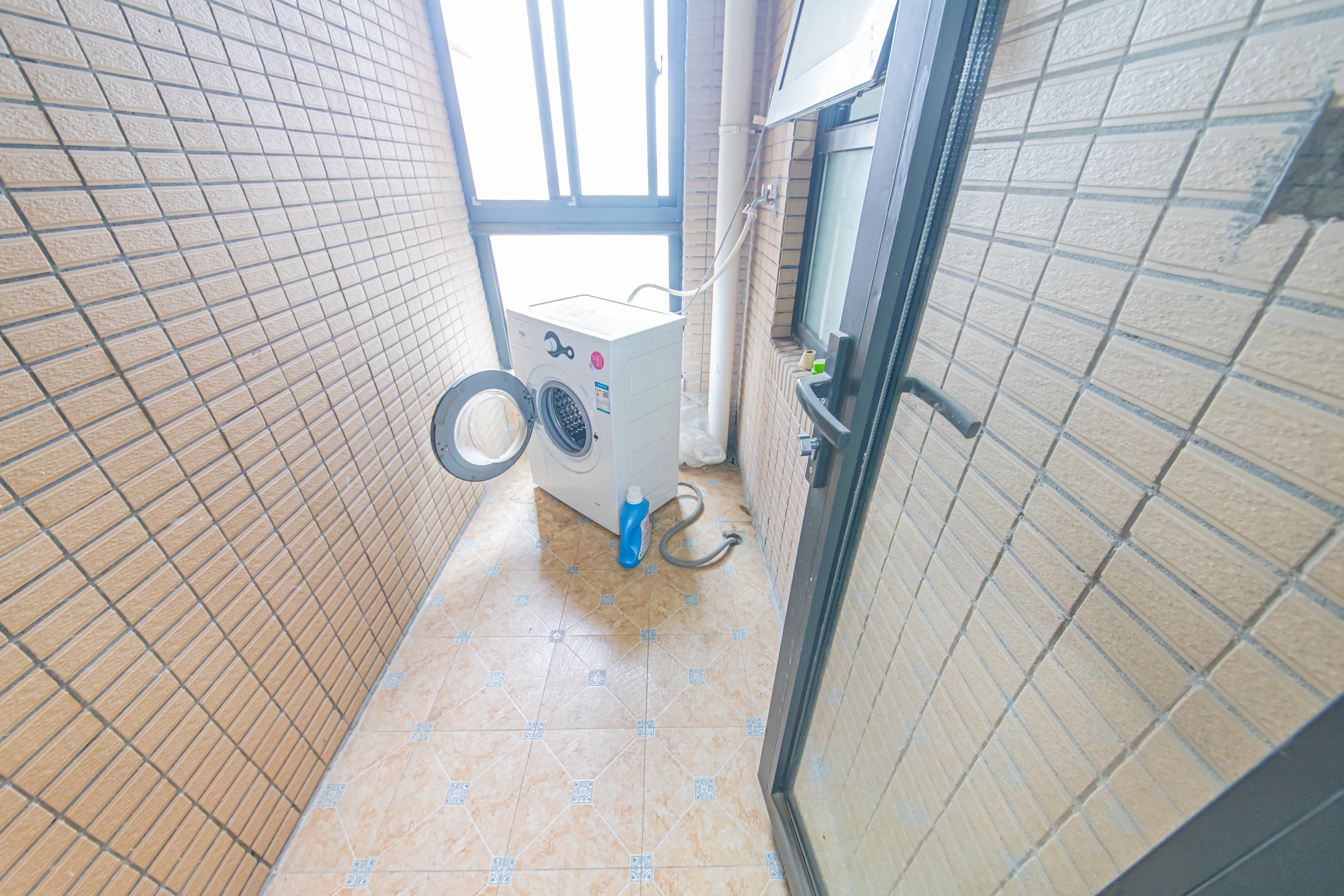 湘江雅颂居  2室2厅1卫    92.8万厨房