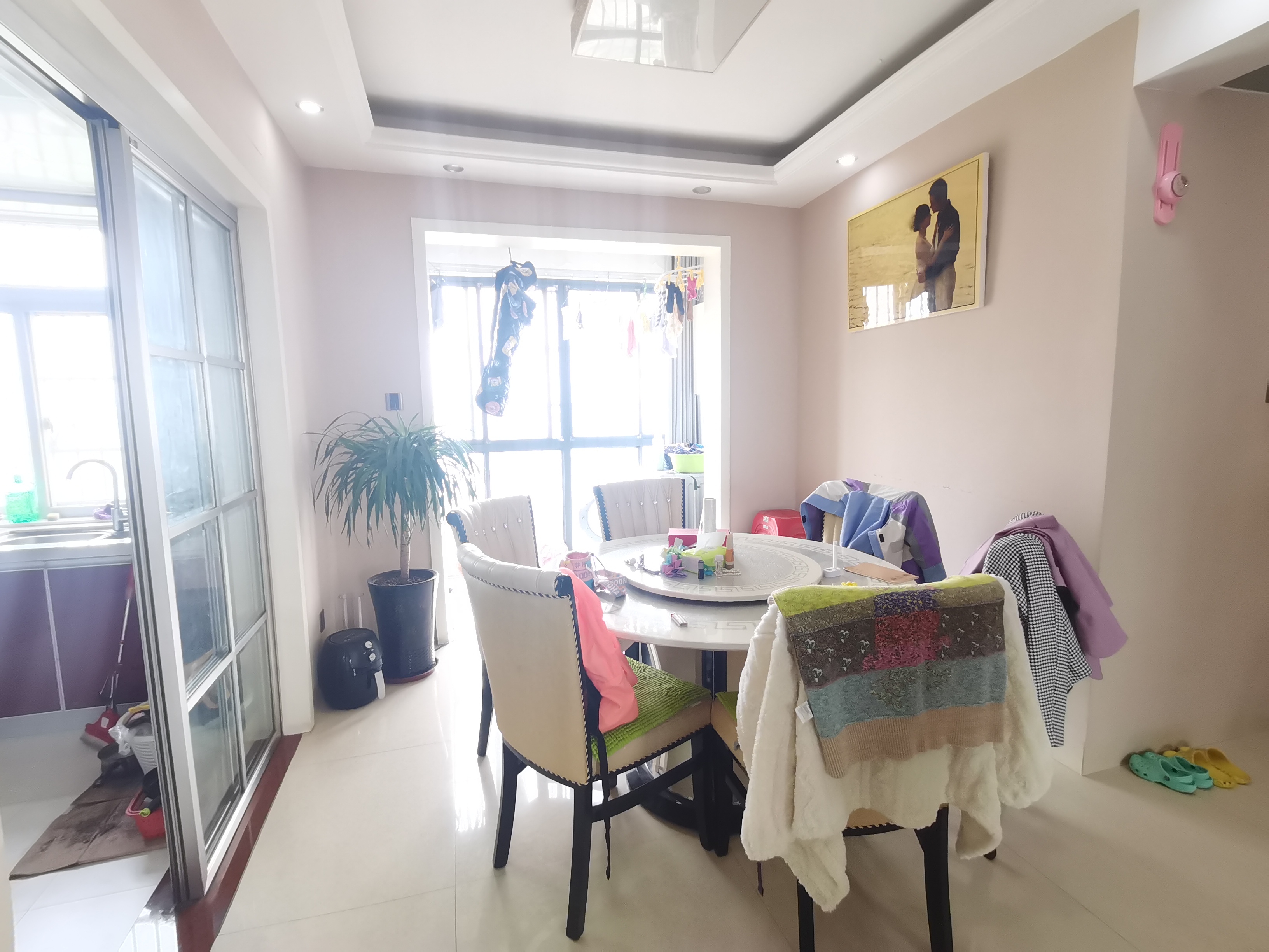 印象华都 4室2厅2卫 66.00万 印象华都 4室2厅2卫 66.00万室内图