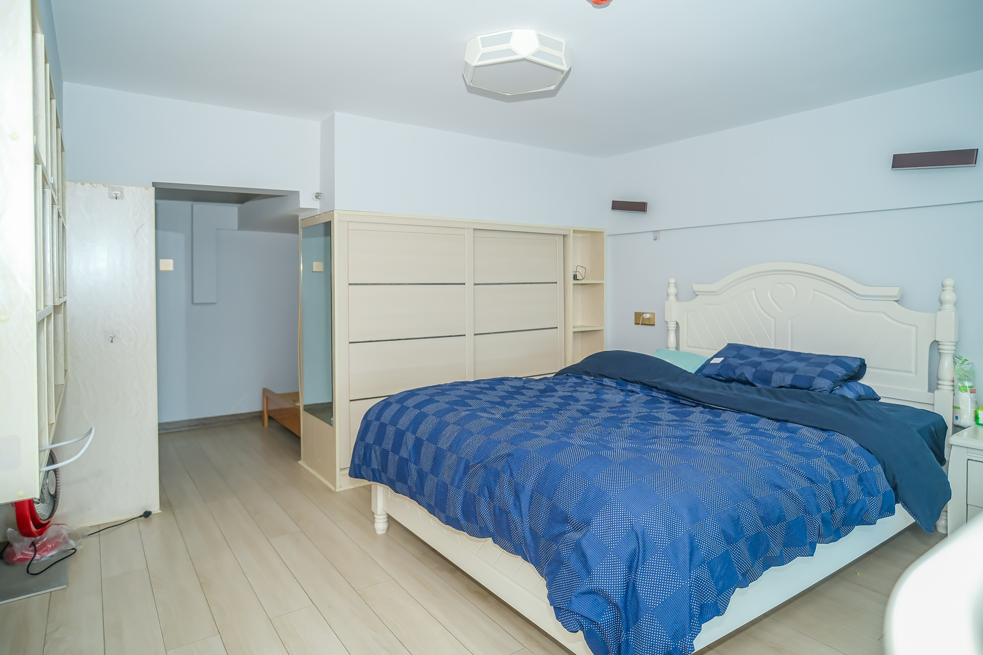 艾美潇湘 1室1厅1卫 22.8万 艾美潇湘 1室1厅1卫 22.8万卧室