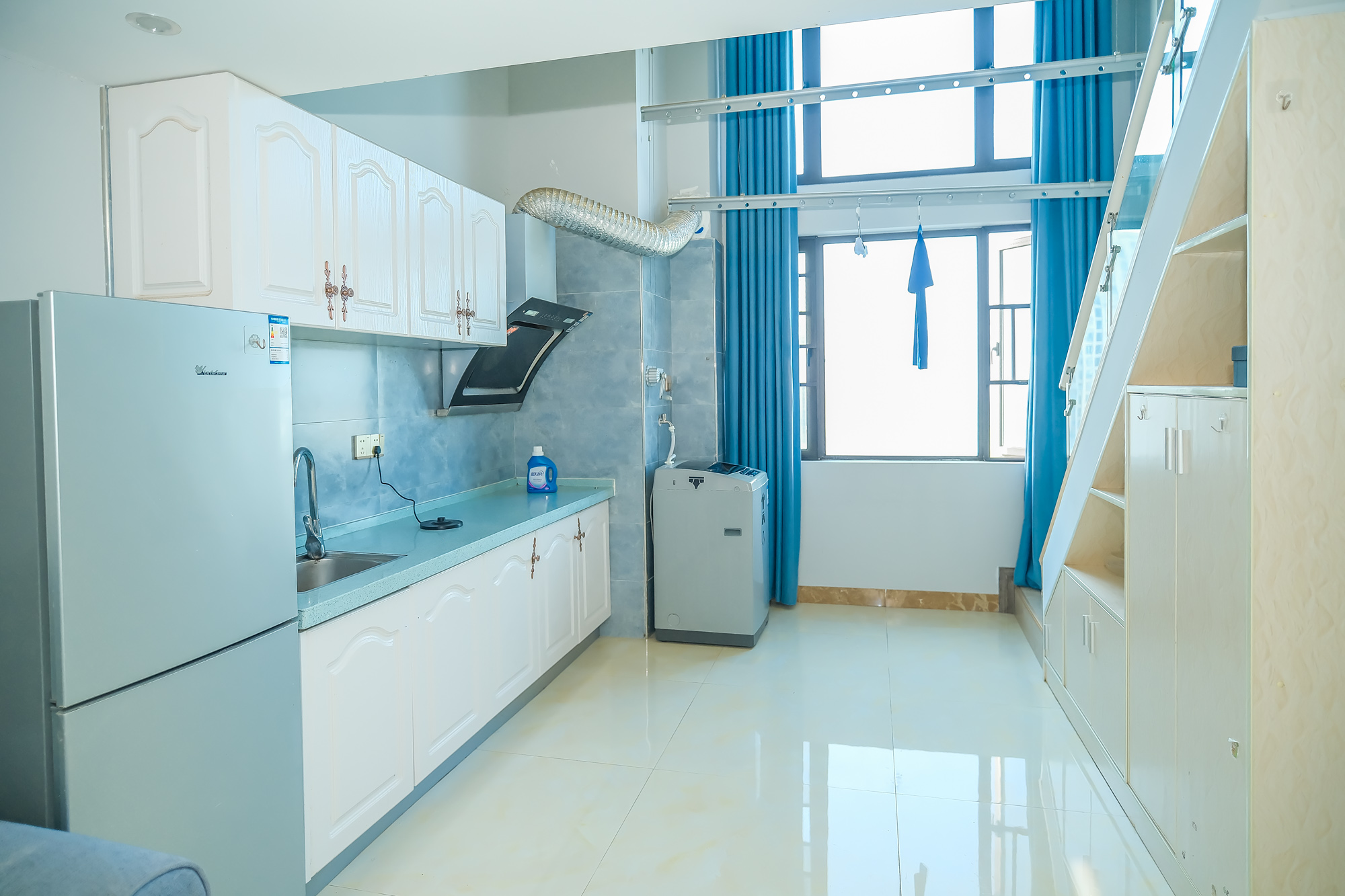 艾美潇湘 1室1厅1卫 22.8万 艾美潇湘 1室1厅1卫 22.8万厨房