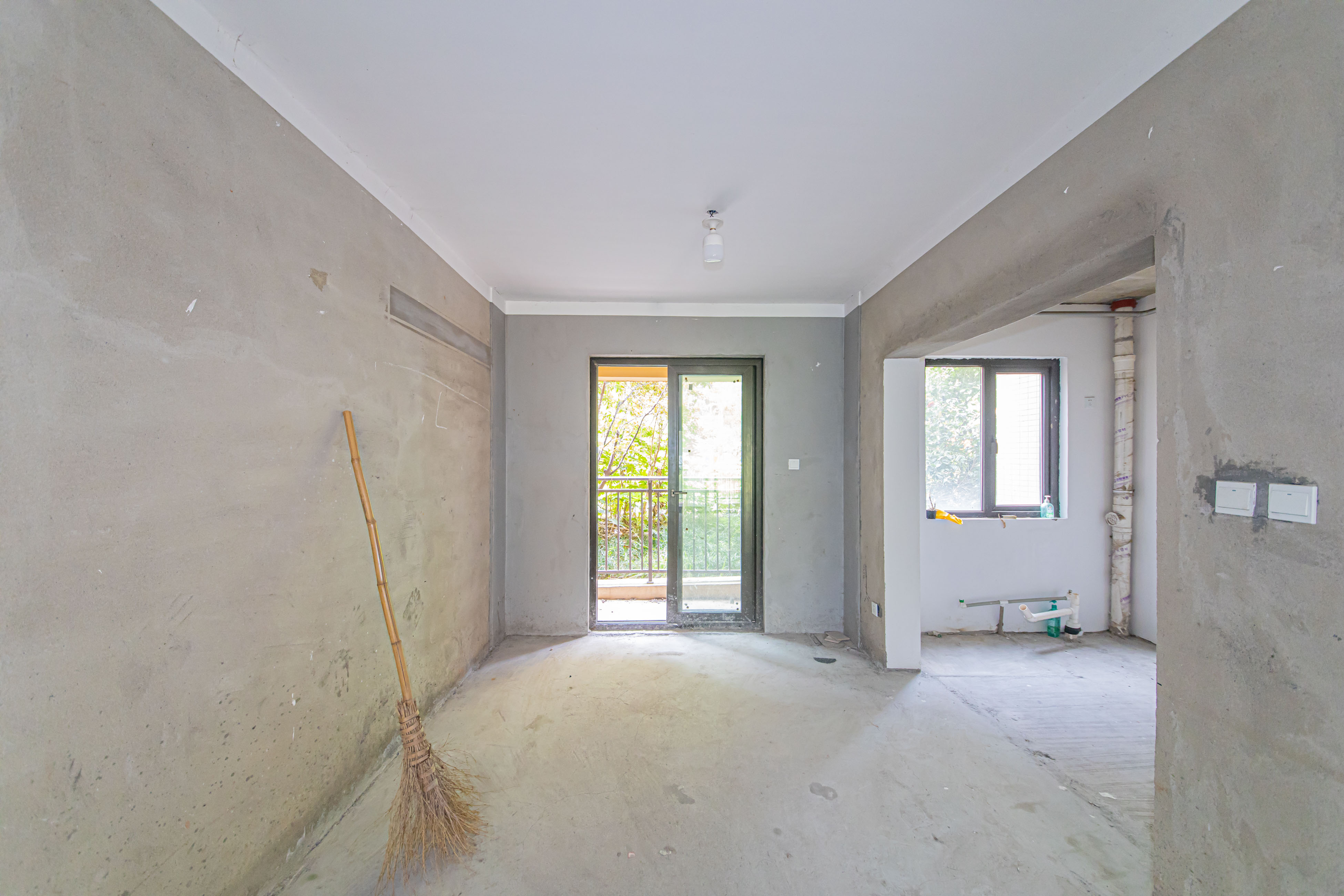 北辰中央公园C区  4室2厅2卫   112.00万 北辰中央公园C区  4室2厅2卫   112.00万客厅