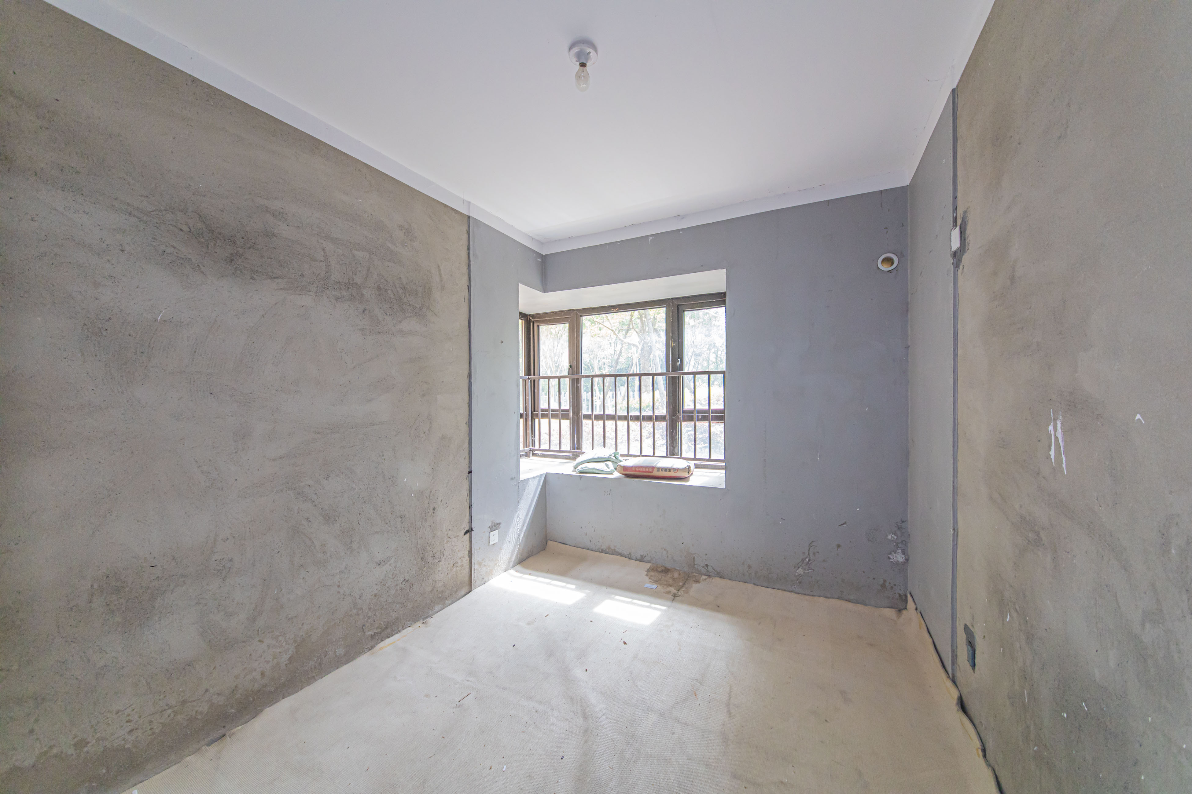 北辰中央公园C区  4室2厅2卫   112.00万 北辰中央公园C区  4室2厅2卫   112.00万卧室