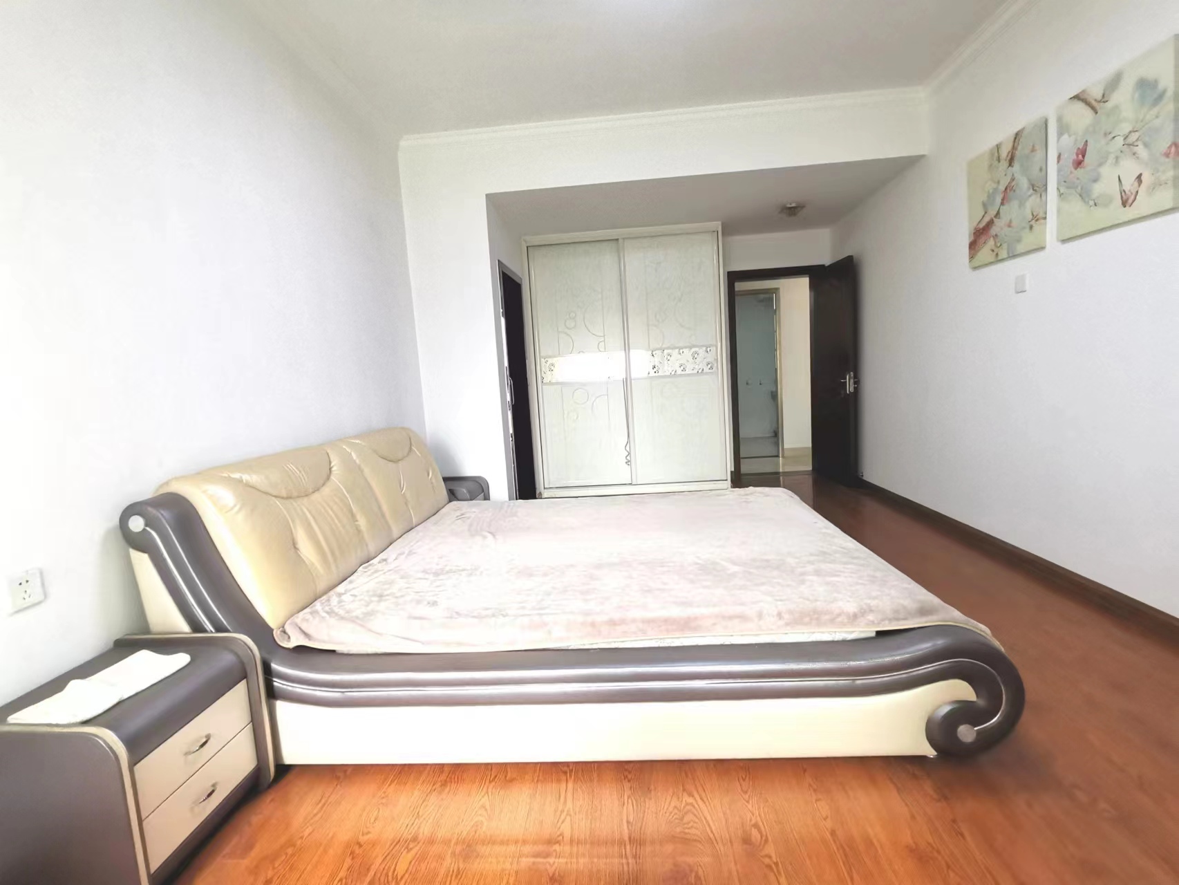 山水文园 3室2厅2卫 78.0万 山水文园 3室2厅2卫 78.0万室内图