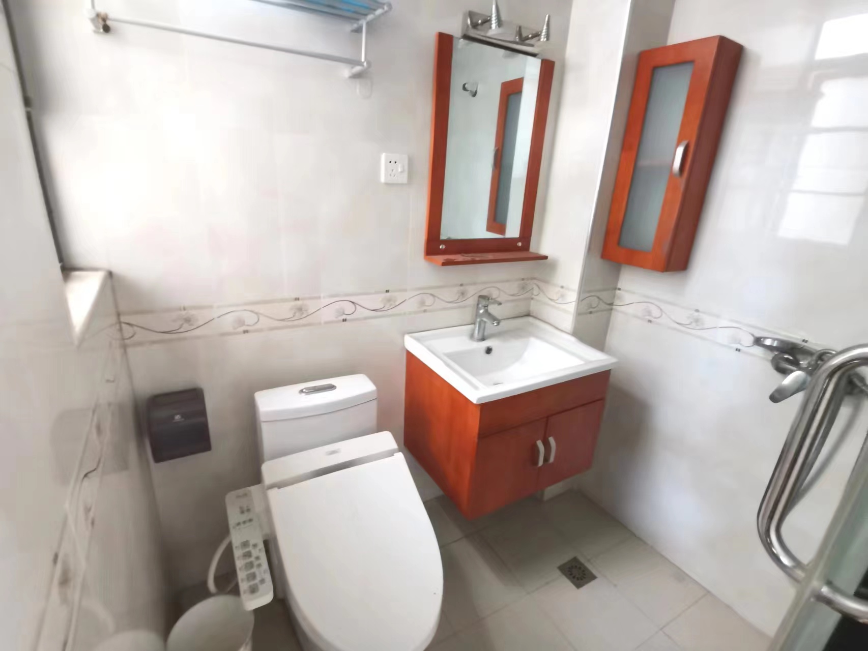 山水文园 3室2厅2卫 78.0万 山水文园 3室2厅2卫 78.0万室内图