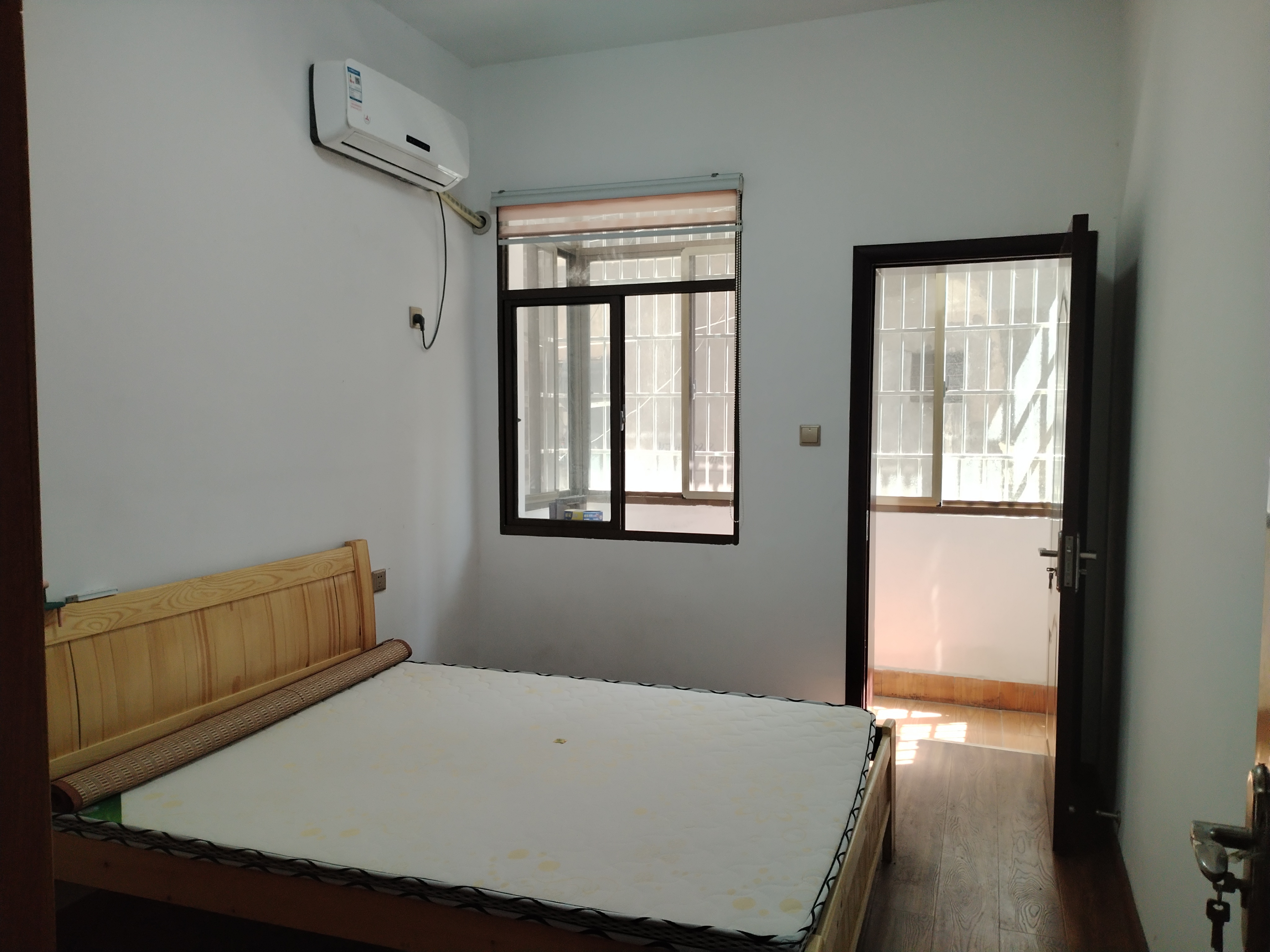 建设路散盘 2室1厅1卫 26.00万 建设路散盘 2室1厅1卫 26.00万室内图