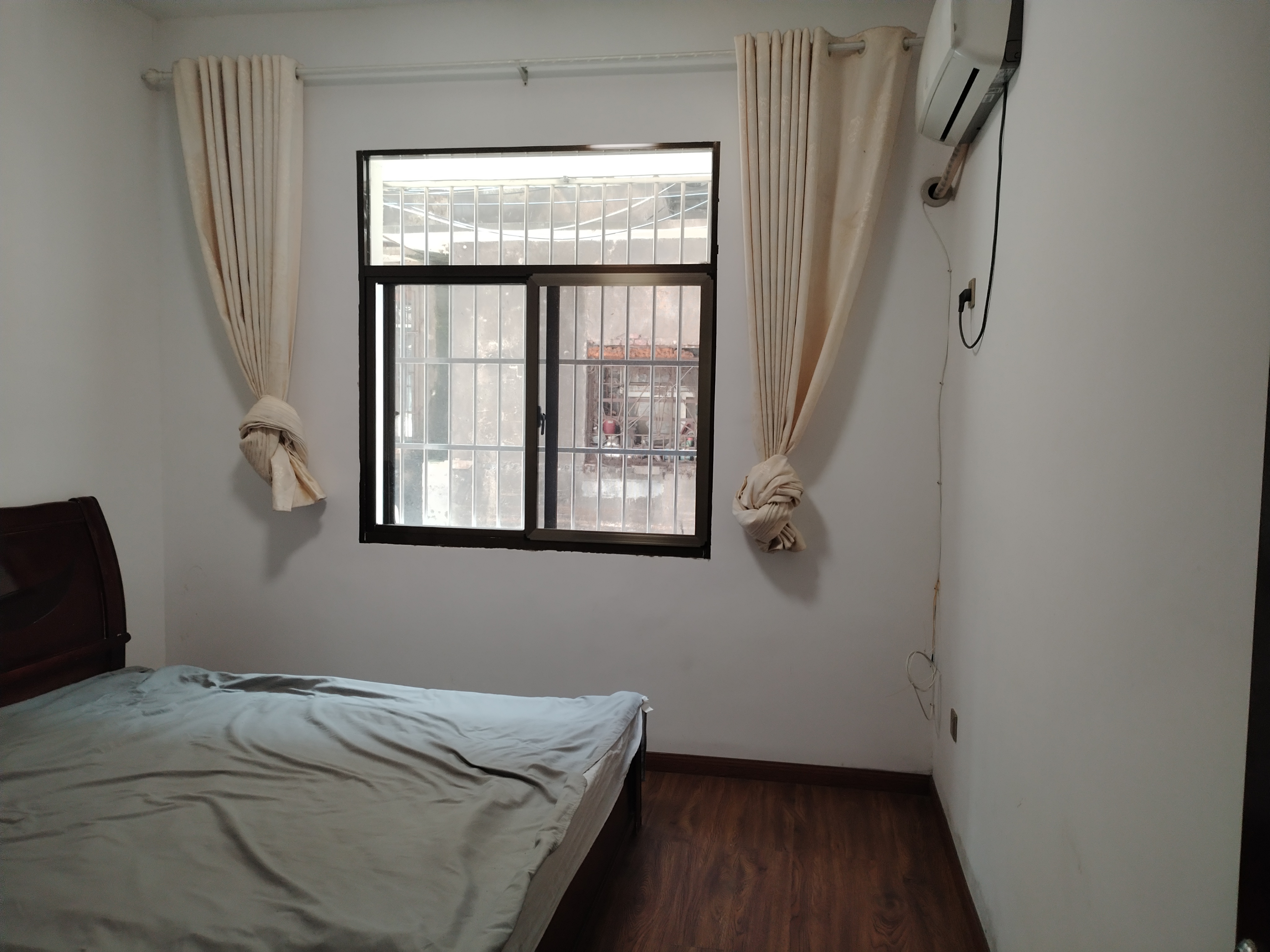 建设路散盘 2室1厅1卫 26.00万 建设路散盘 2室1厅1卫 26.00万室内图