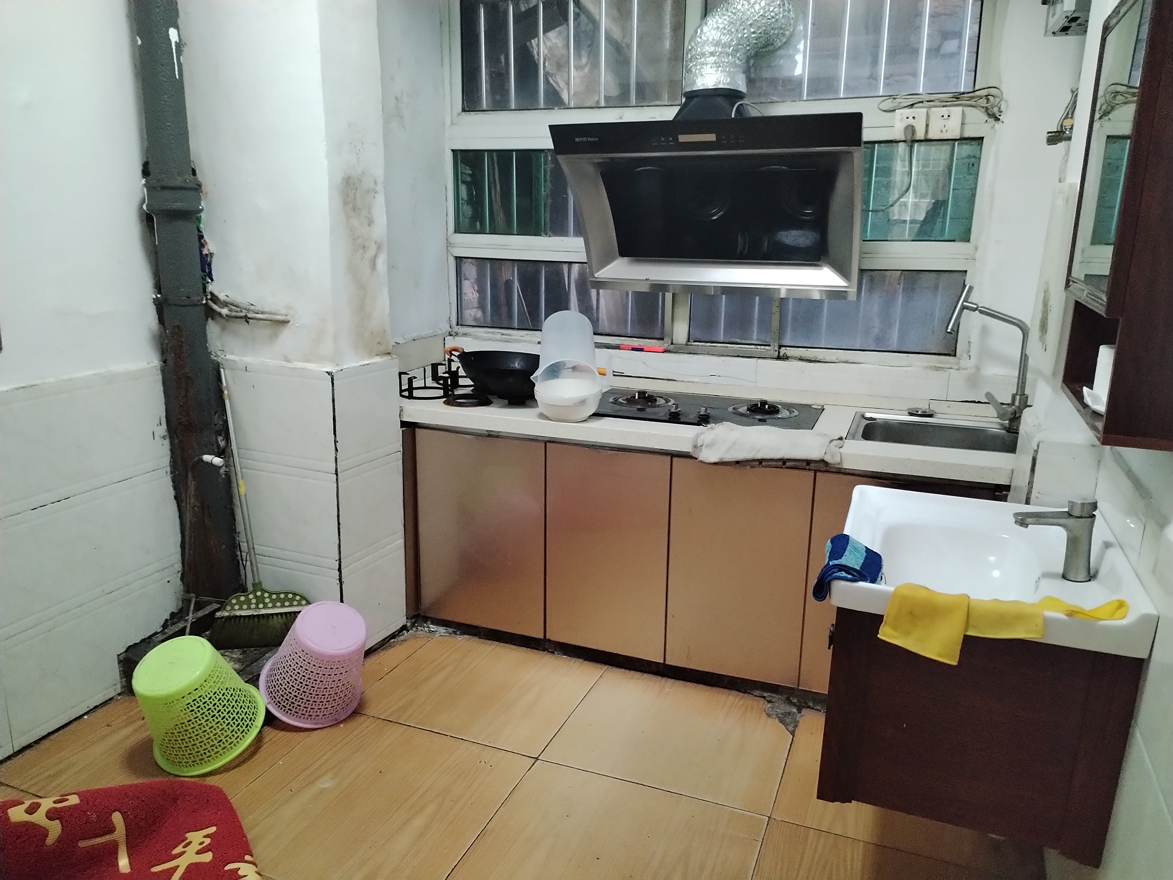 建设路散盘 2室1厅1卫 26.00万 建设路散盘 2室1厅1卫 26.00万室内图