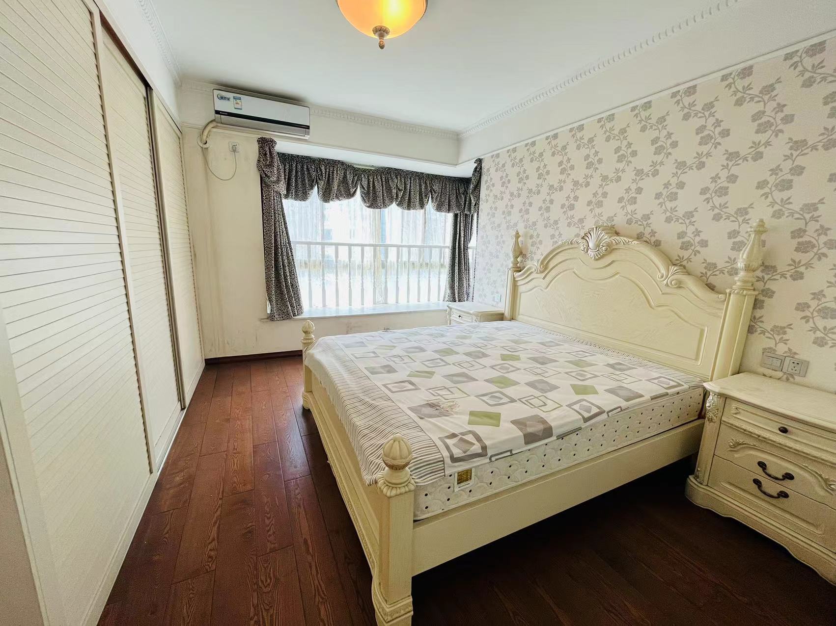 丽景滨江 4室2厅2卫 70.00万 丽景滨江 4室2厅2卫 70.00万室内图