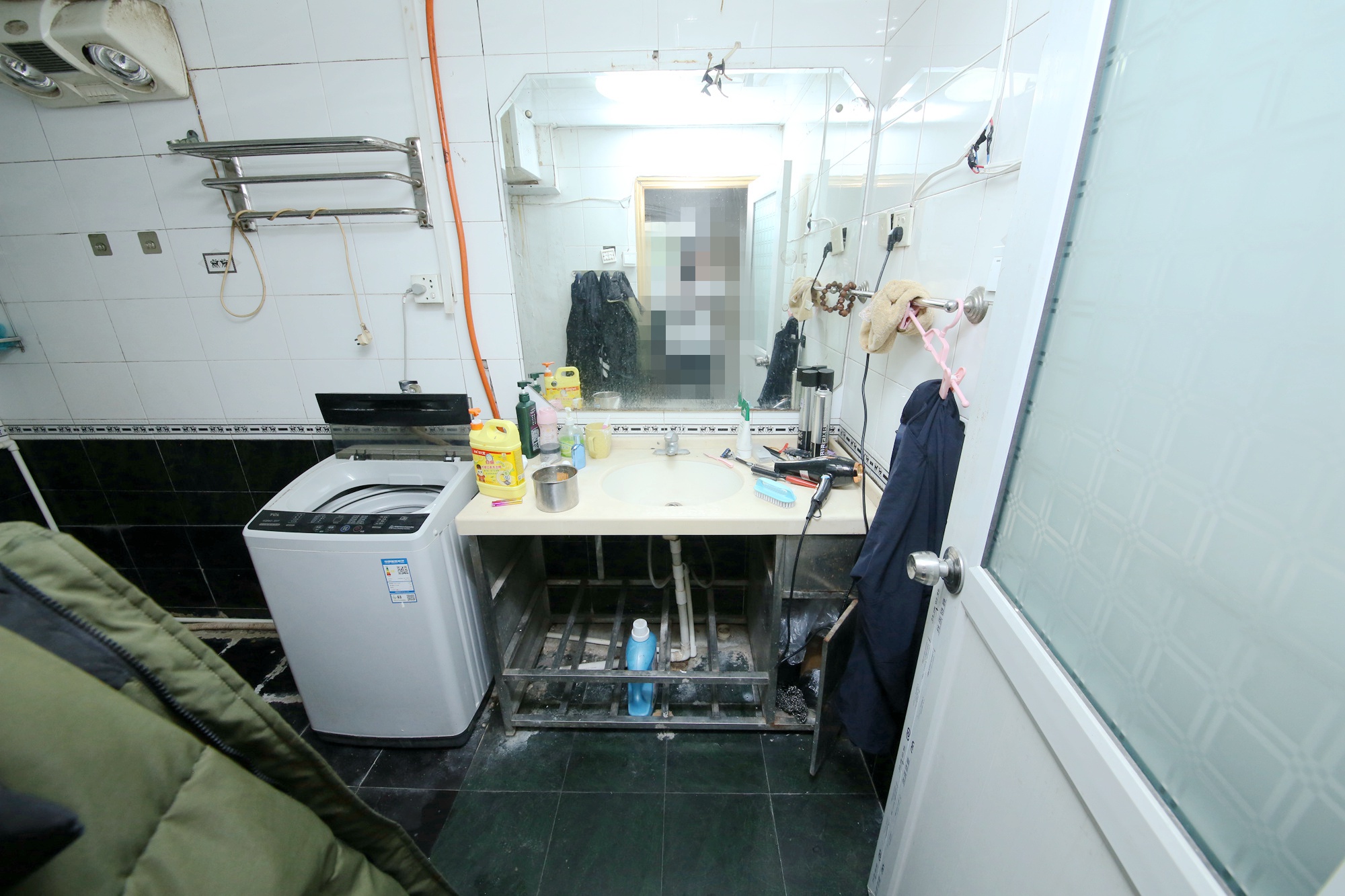 南门口晏家塘社区  3室1厅1卫   89.00万卫生间