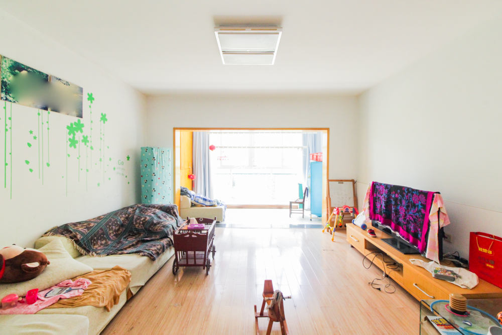 中建桂苑  3室2厅2卫   103.00万