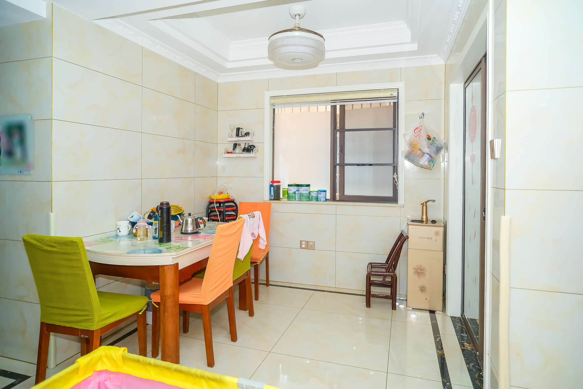 新长海广场 3室2厅1卫 69.80万 新长海广场 3室2厅1卫 69.80万客厅