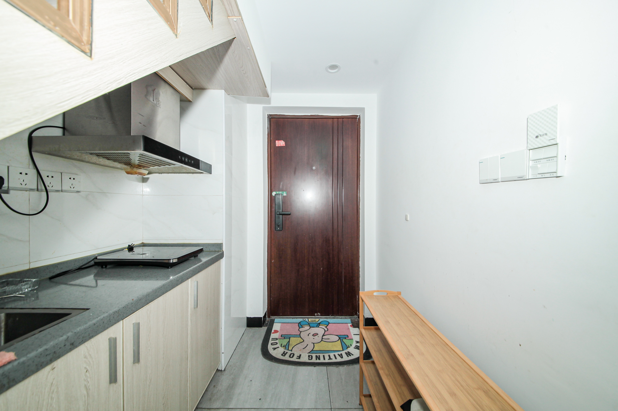 华润置地广场二期  1室1厅1卫    44.84万厨房