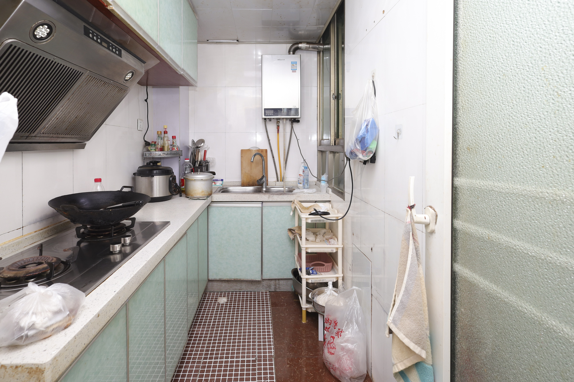 新诚小区  2室1厅1卫   56.00万厨房