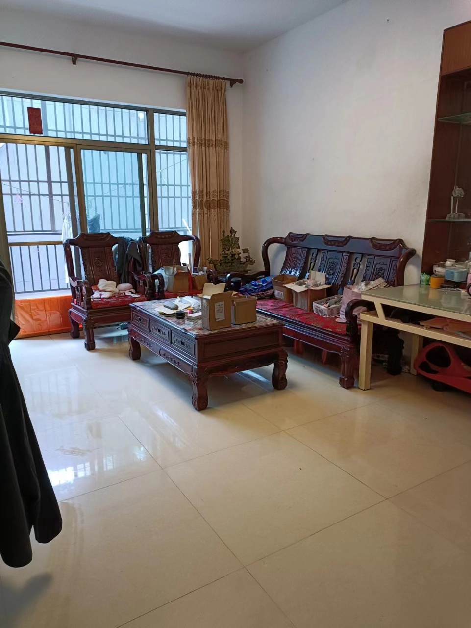 三林怡和园  3室2厅2卫   195.00万室内图