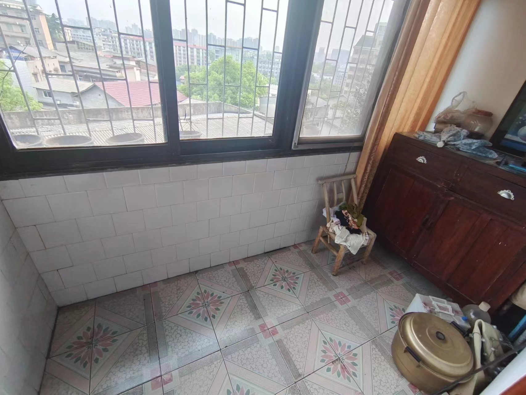 向阳二村 3室2厅2卫 32.00万 向阳二村 3室2厅2卫 32.00万室内图